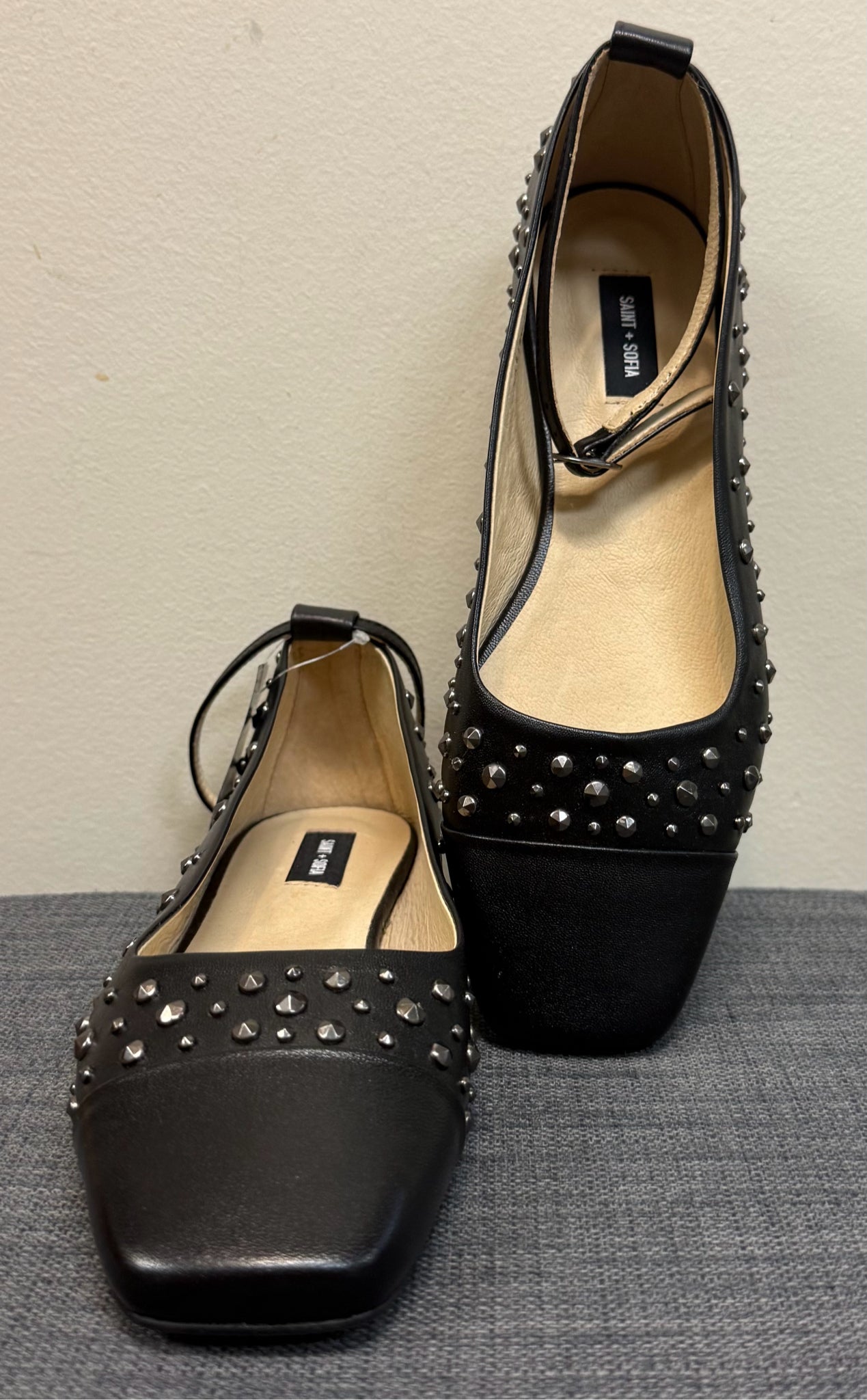 6 SAINT + SOFIA Black SHOES