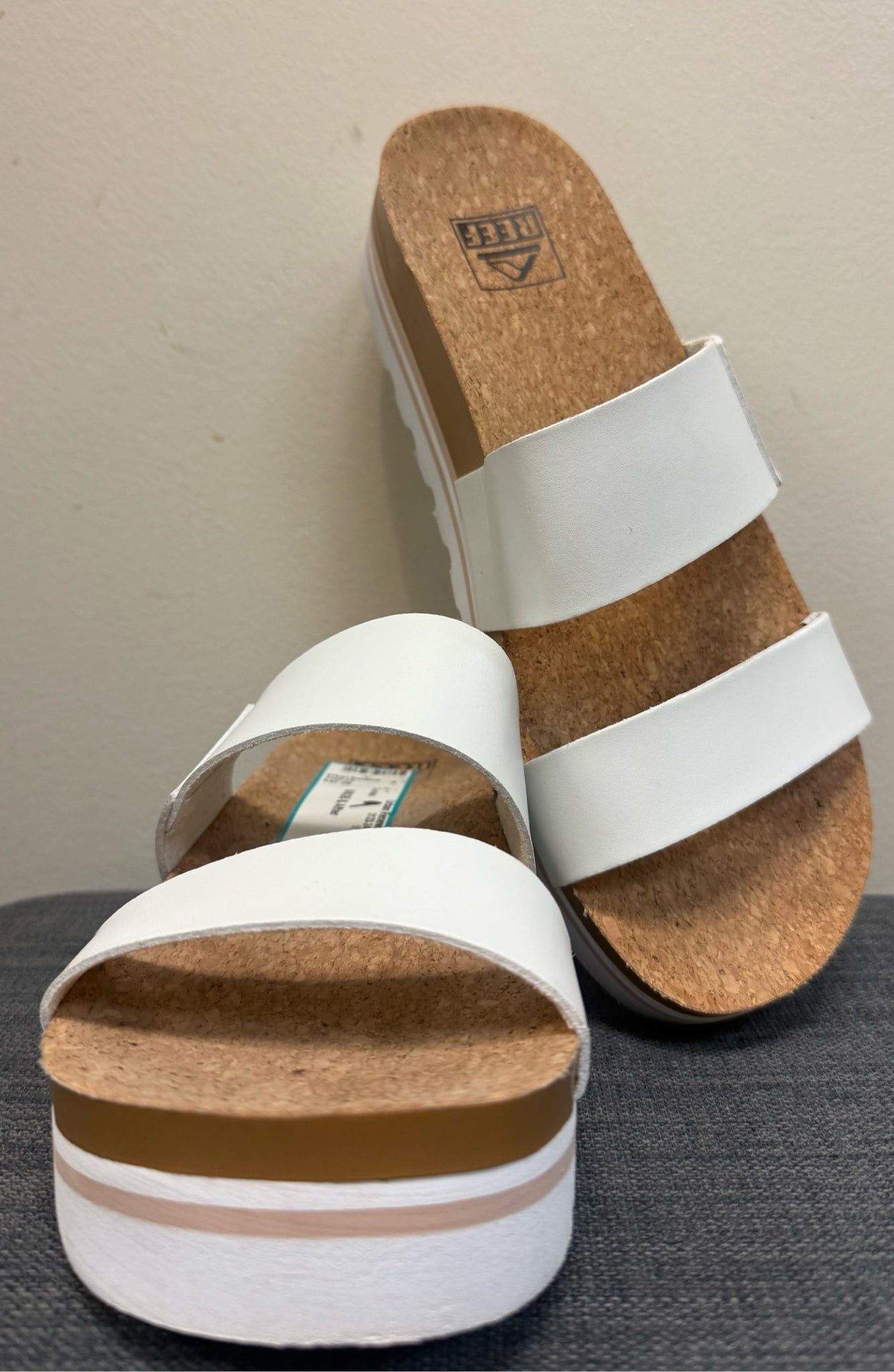 9 REEF White Sandals