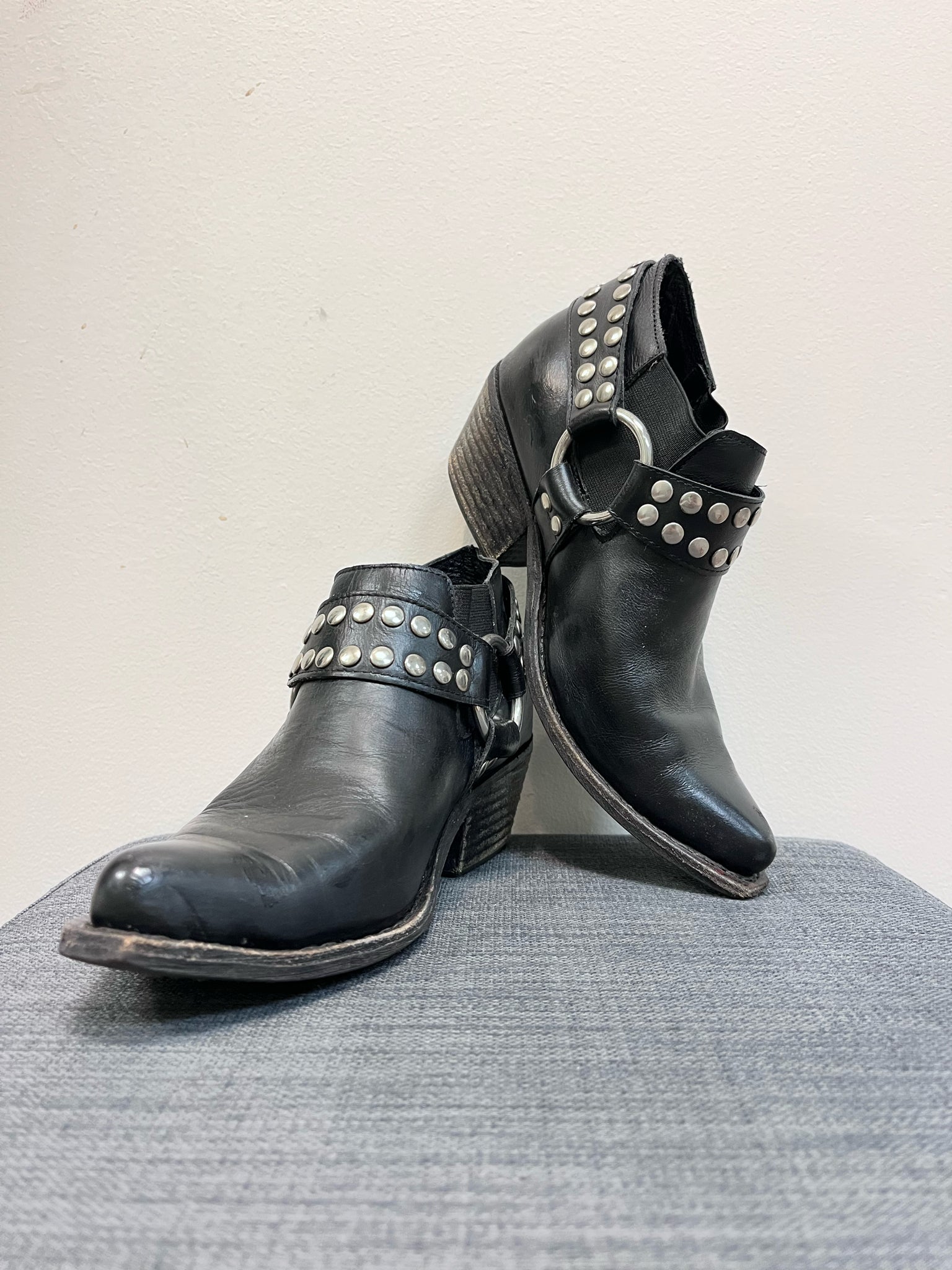 8 JEFFREY CAMPBELL Black Boots