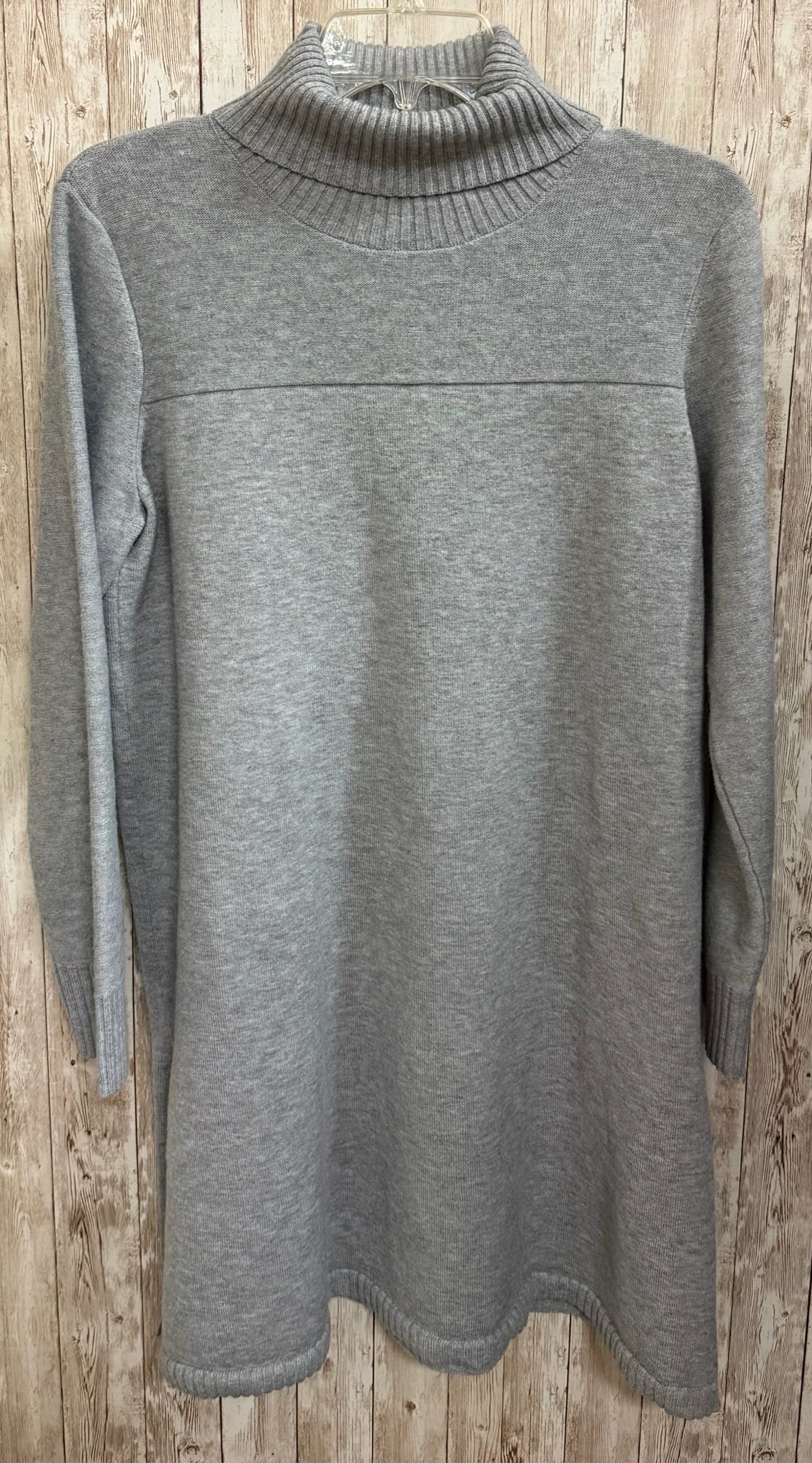 Size M MODERN SOUL Gray Dress