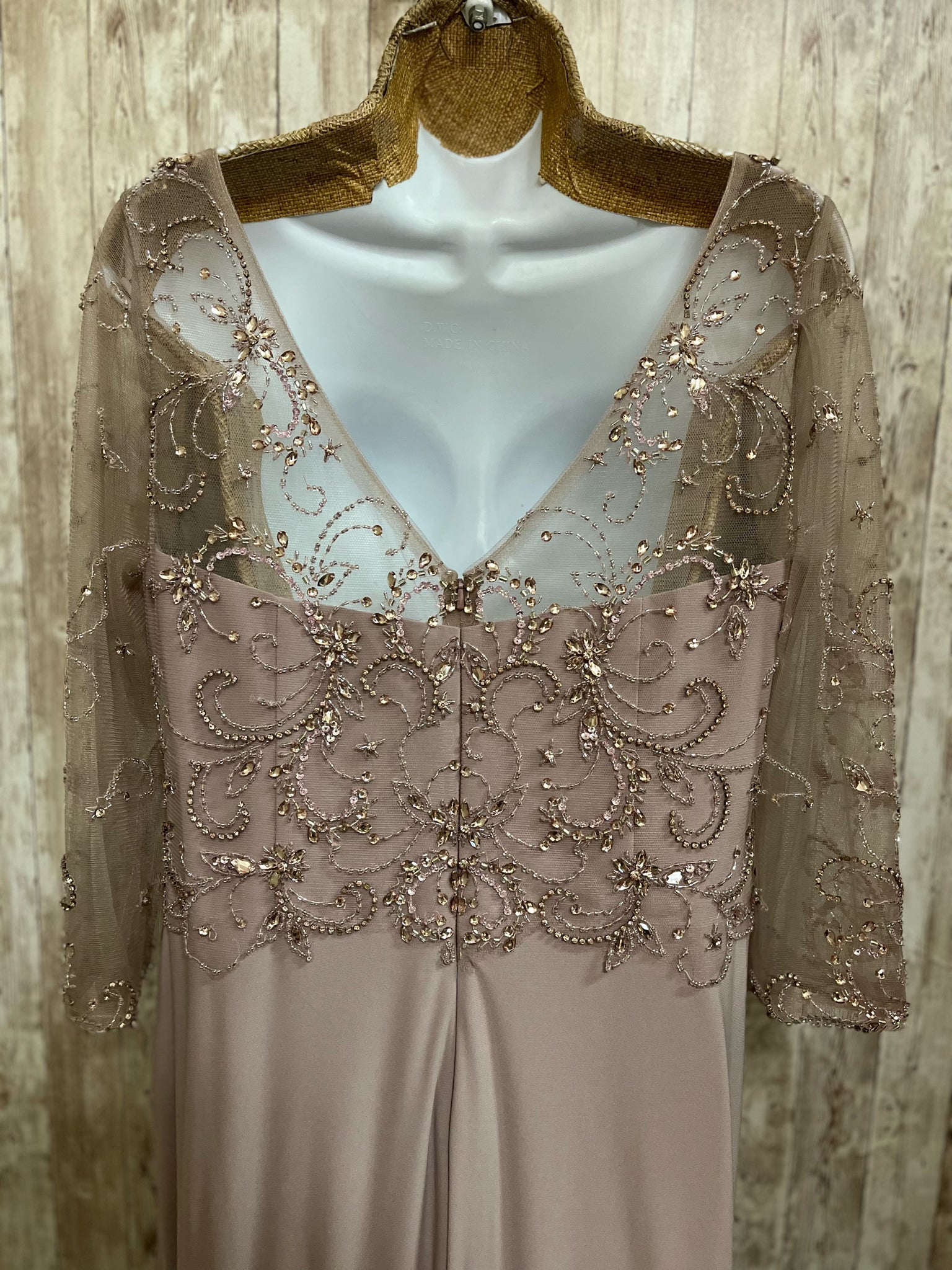 CHRISTINA WU Size 14 ROSE Gown/Evening Wear