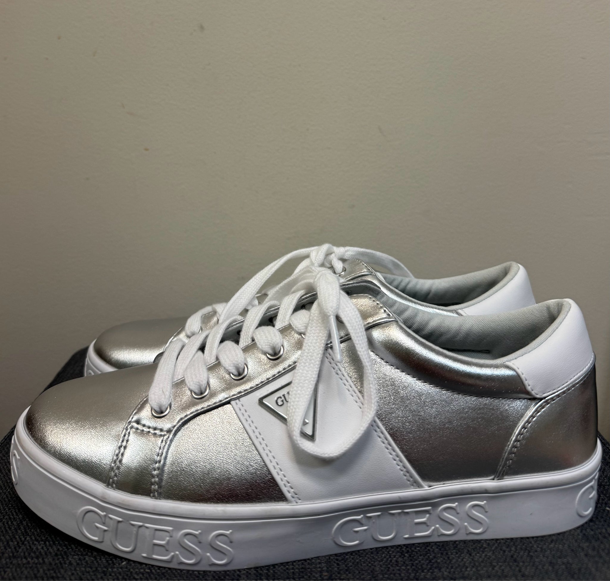 9.5 GUESS Silver SHOES