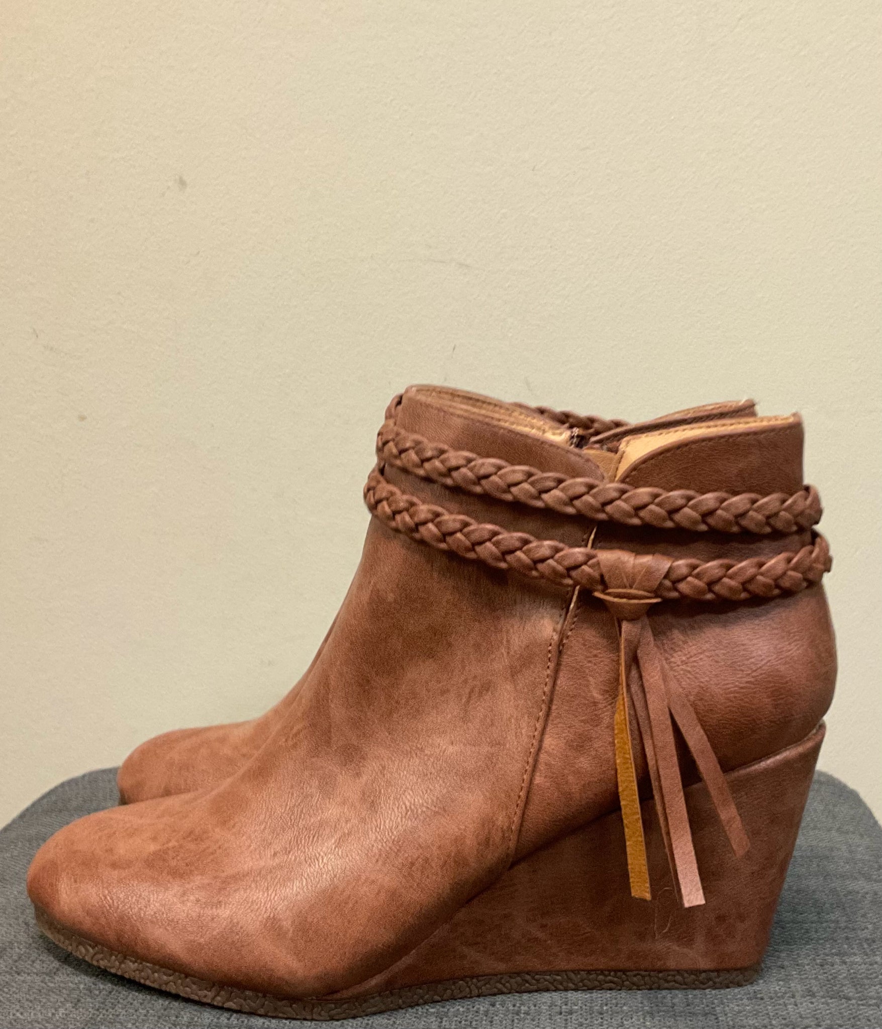 7.5 ZBY Brown SHOES