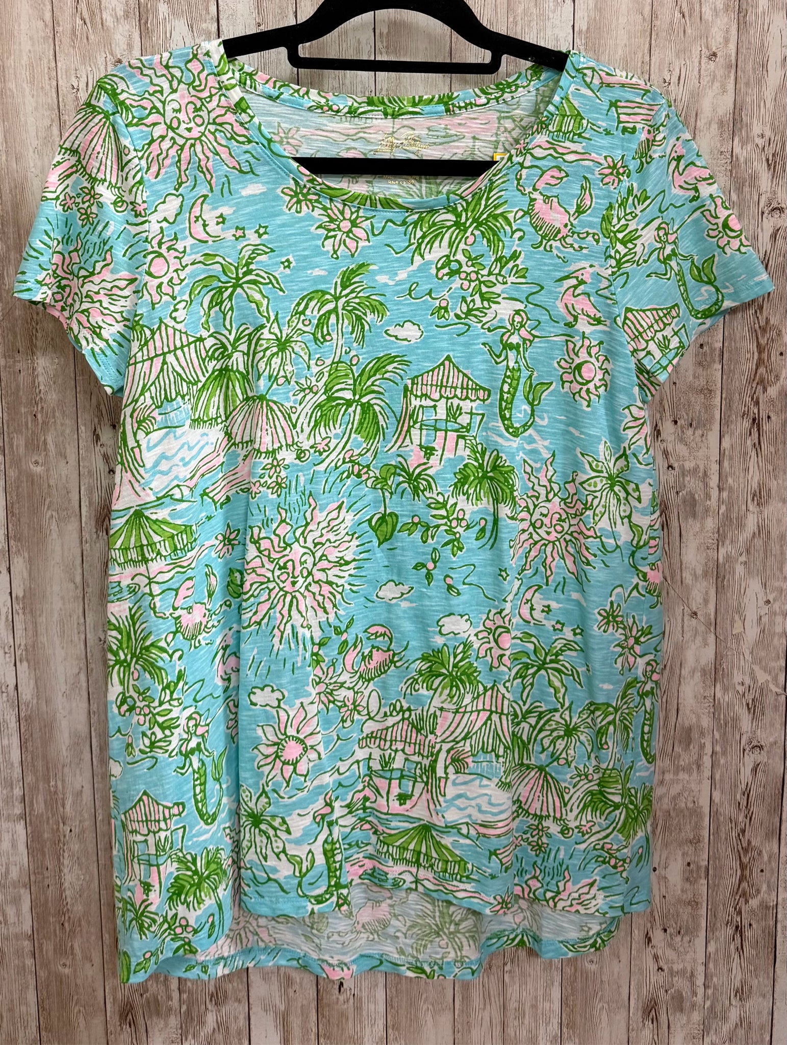 Size M LILLY PULITZER Blue Print Top