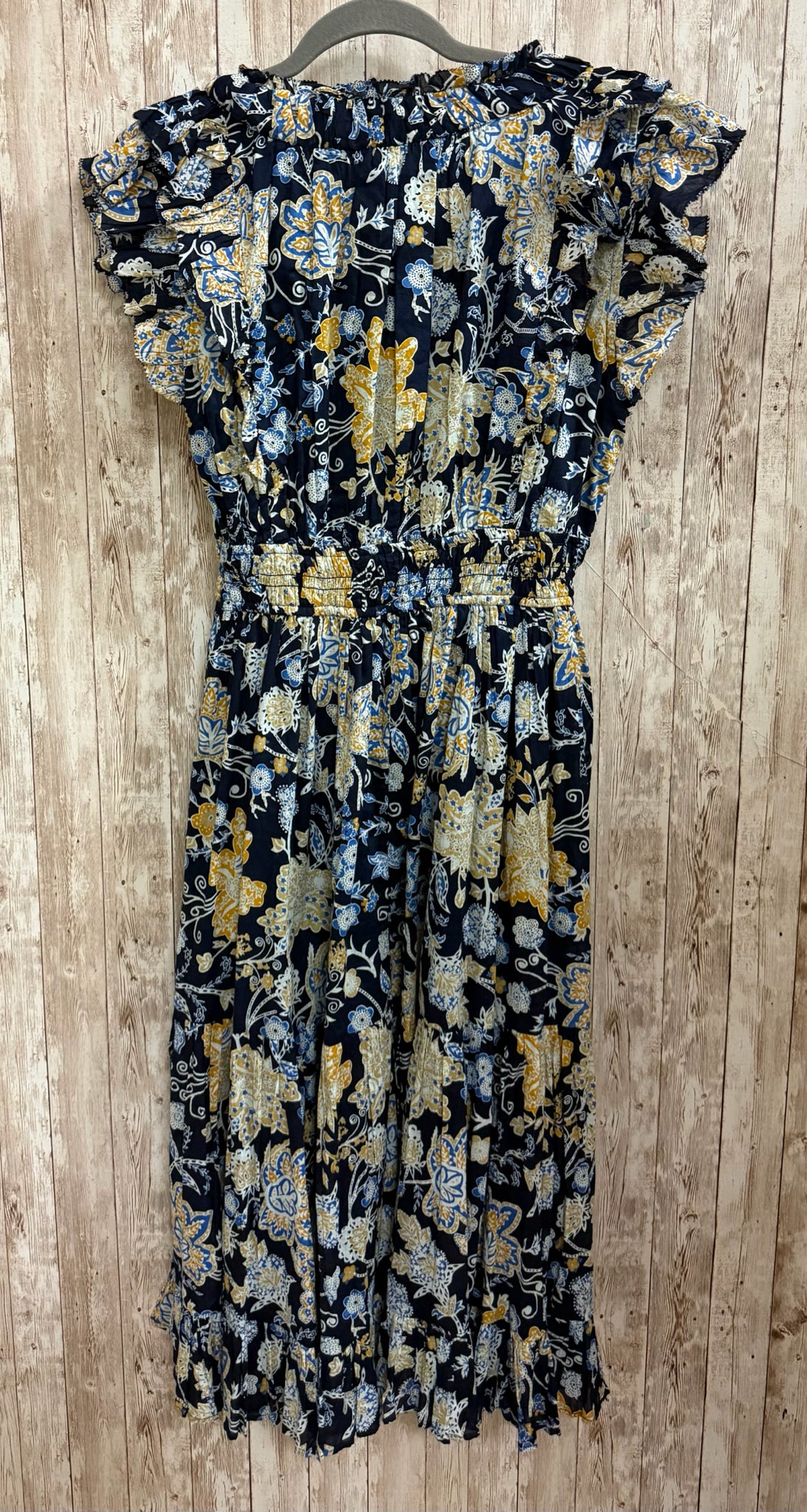 Size M ELAN NAVY FLORAL Dress