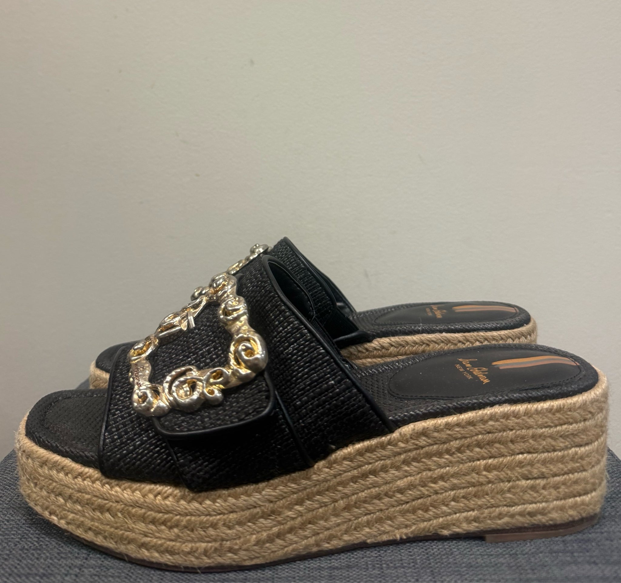10 SAM EDELMAM Black Sandals