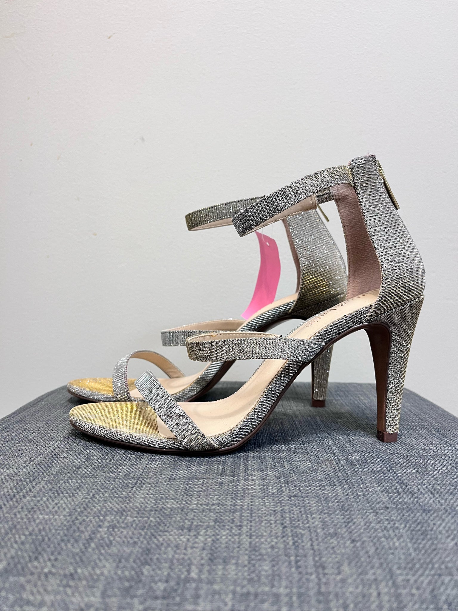 7 KELLY & KATIE Silver SHOES