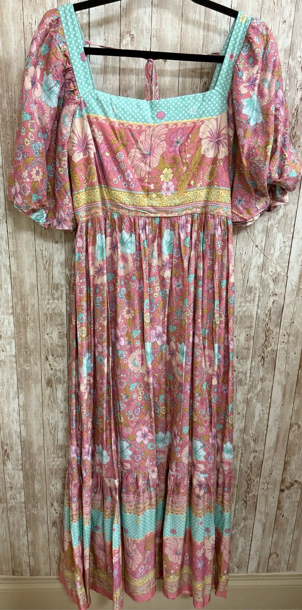 Size L IN LOOM LIGHT PINK AND BLUE Dress