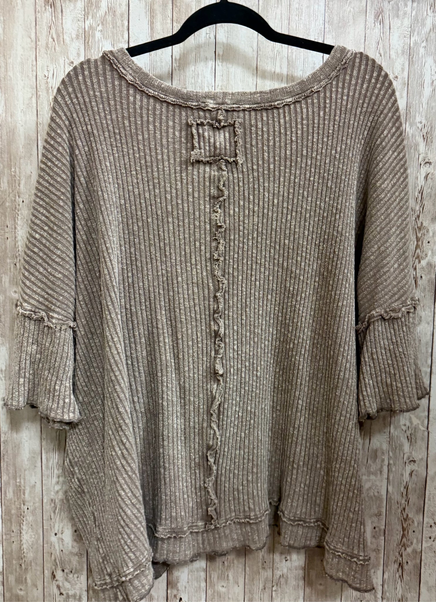 Size L EASEL Brown Top