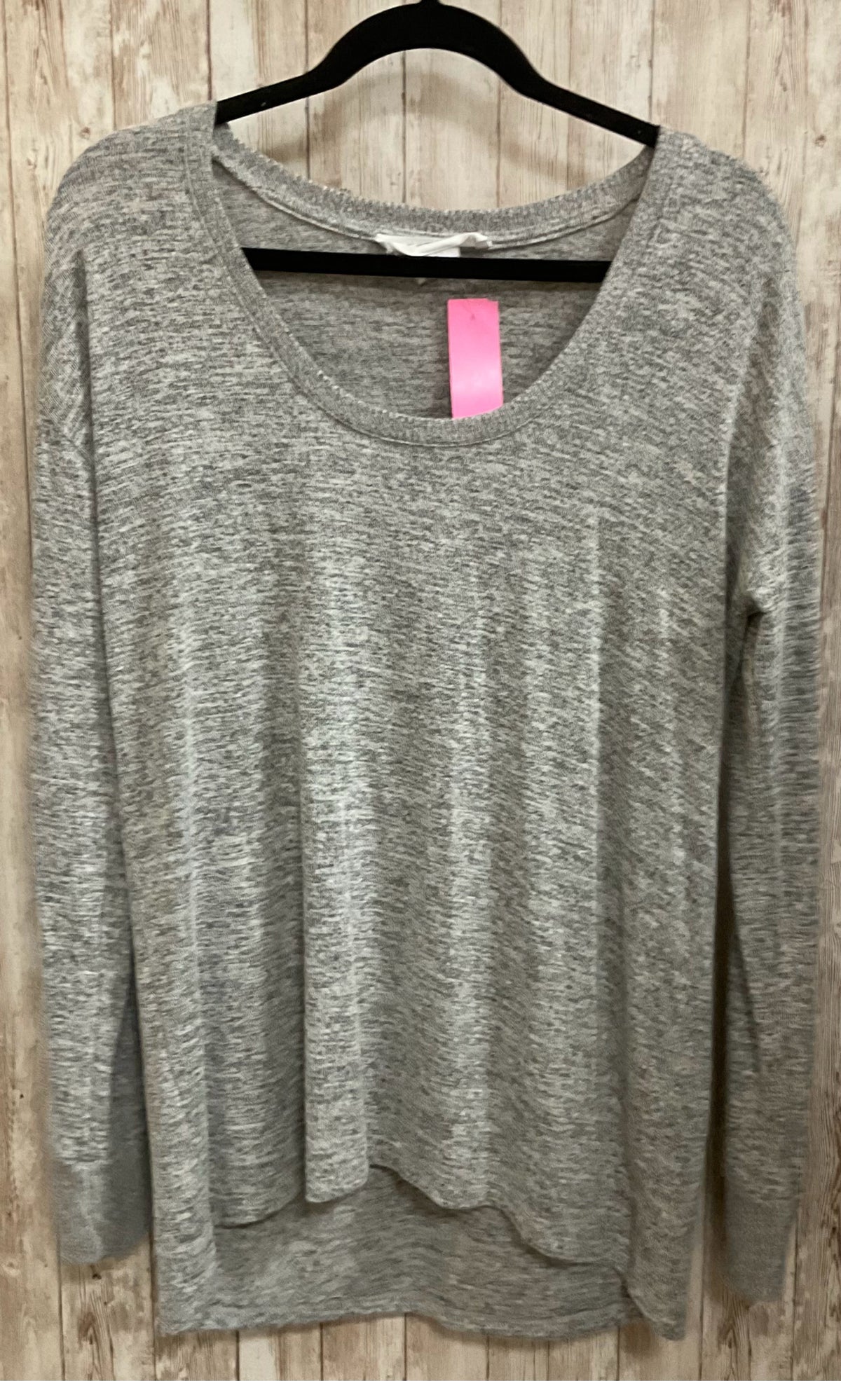 Size M WORKSHOP GREY Top