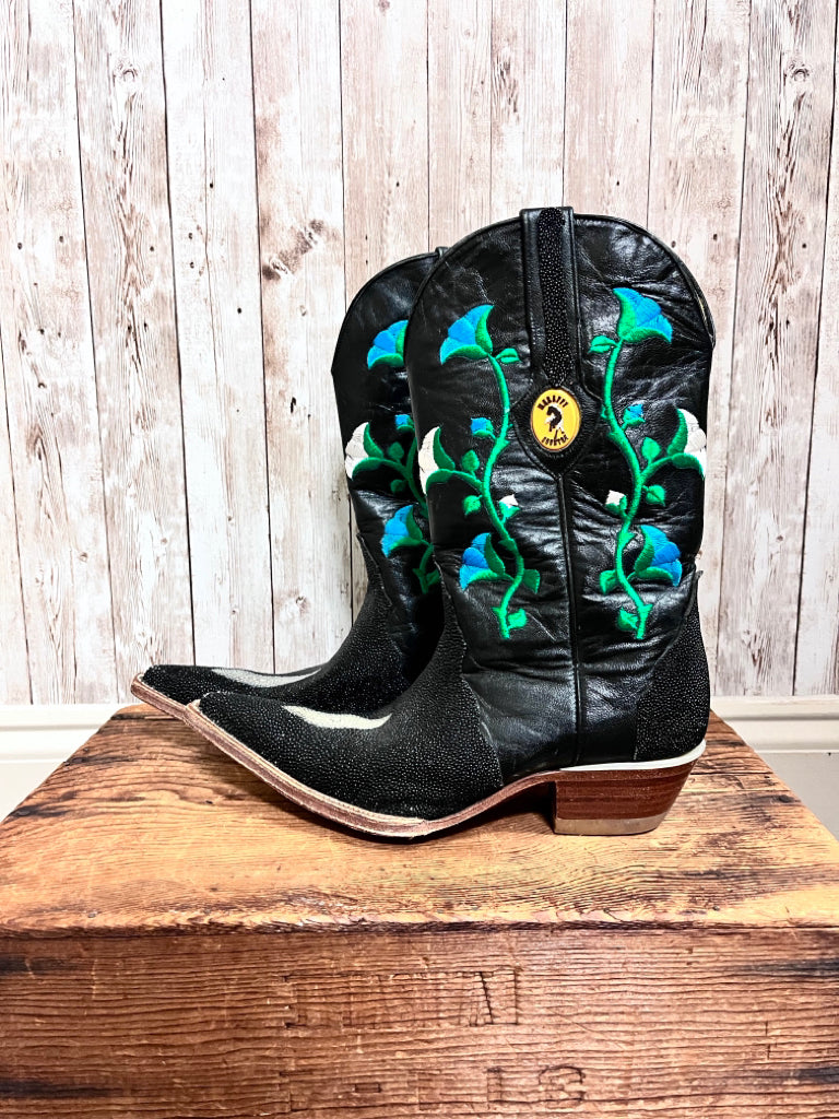 MARAFFY COUNTRY 8 Black Boots