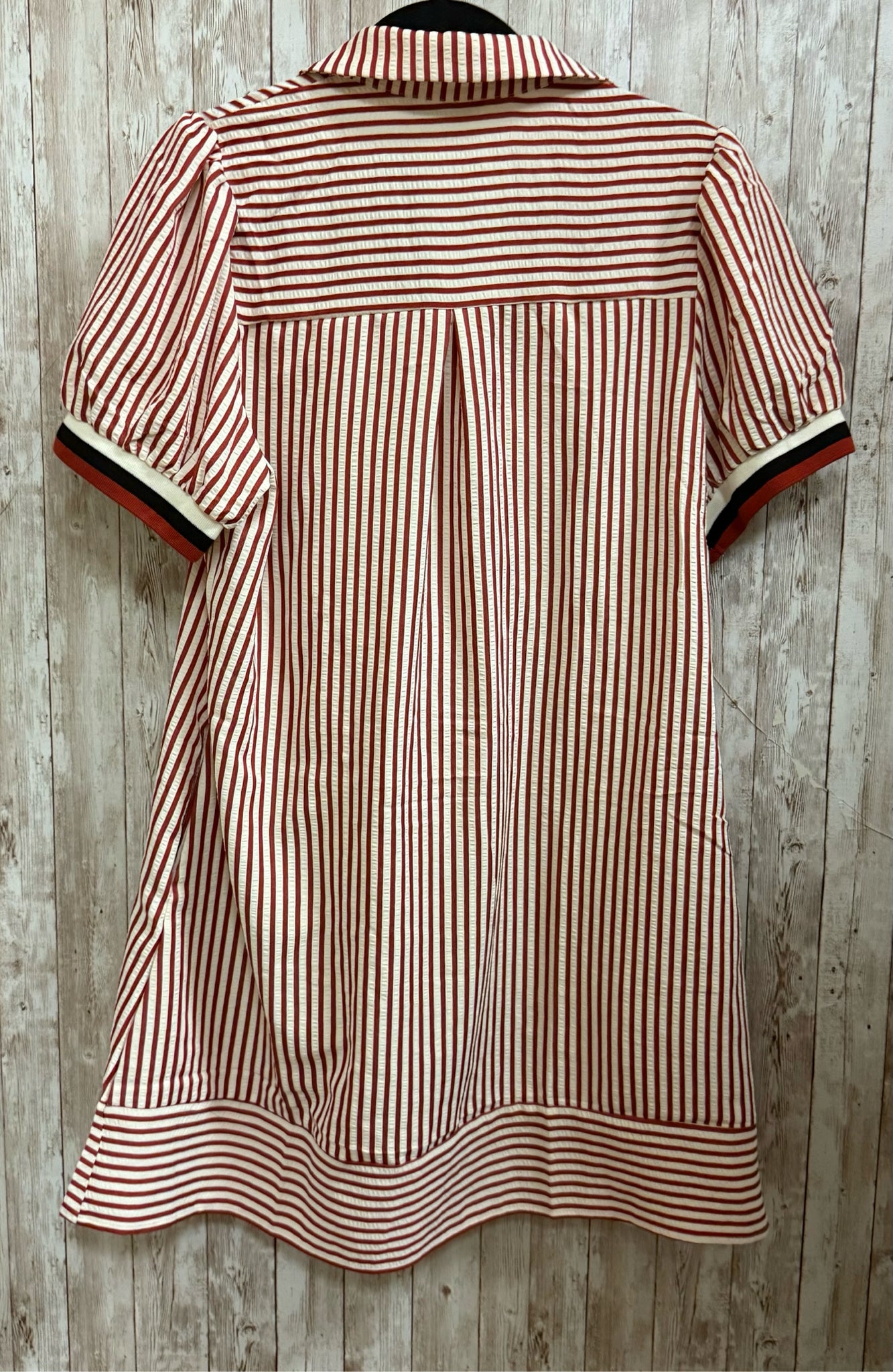 Size M WENRINE RUST AND BLACK Dress