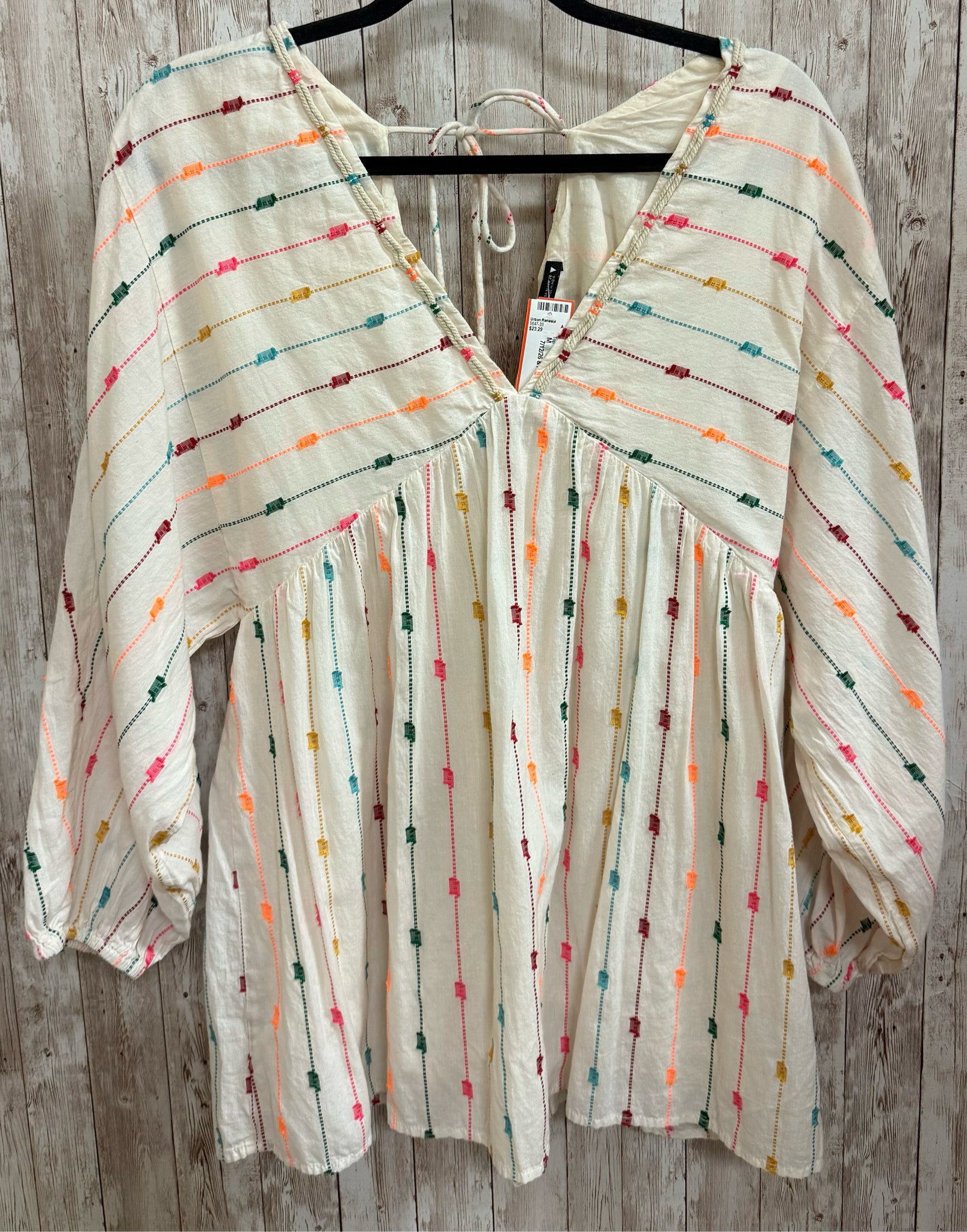 Size M ZARA CREAM AND MULTI Top
