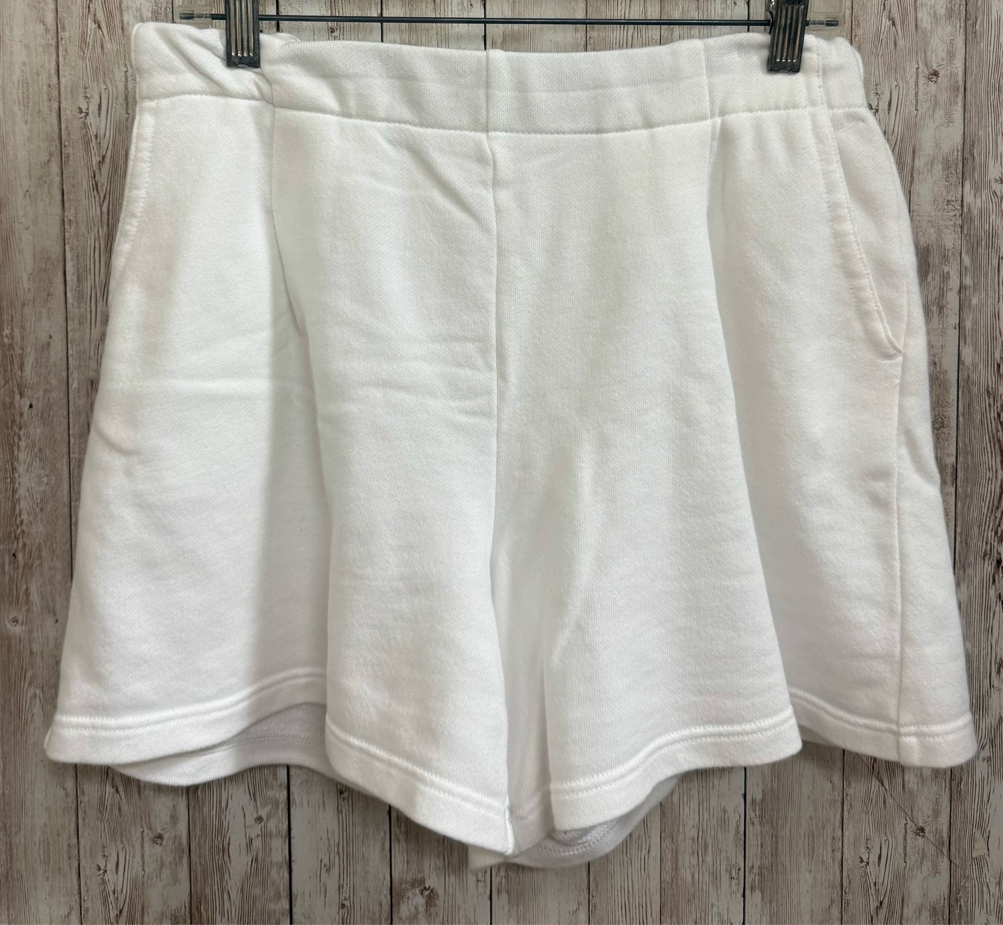 Size M AERIE White Shorts