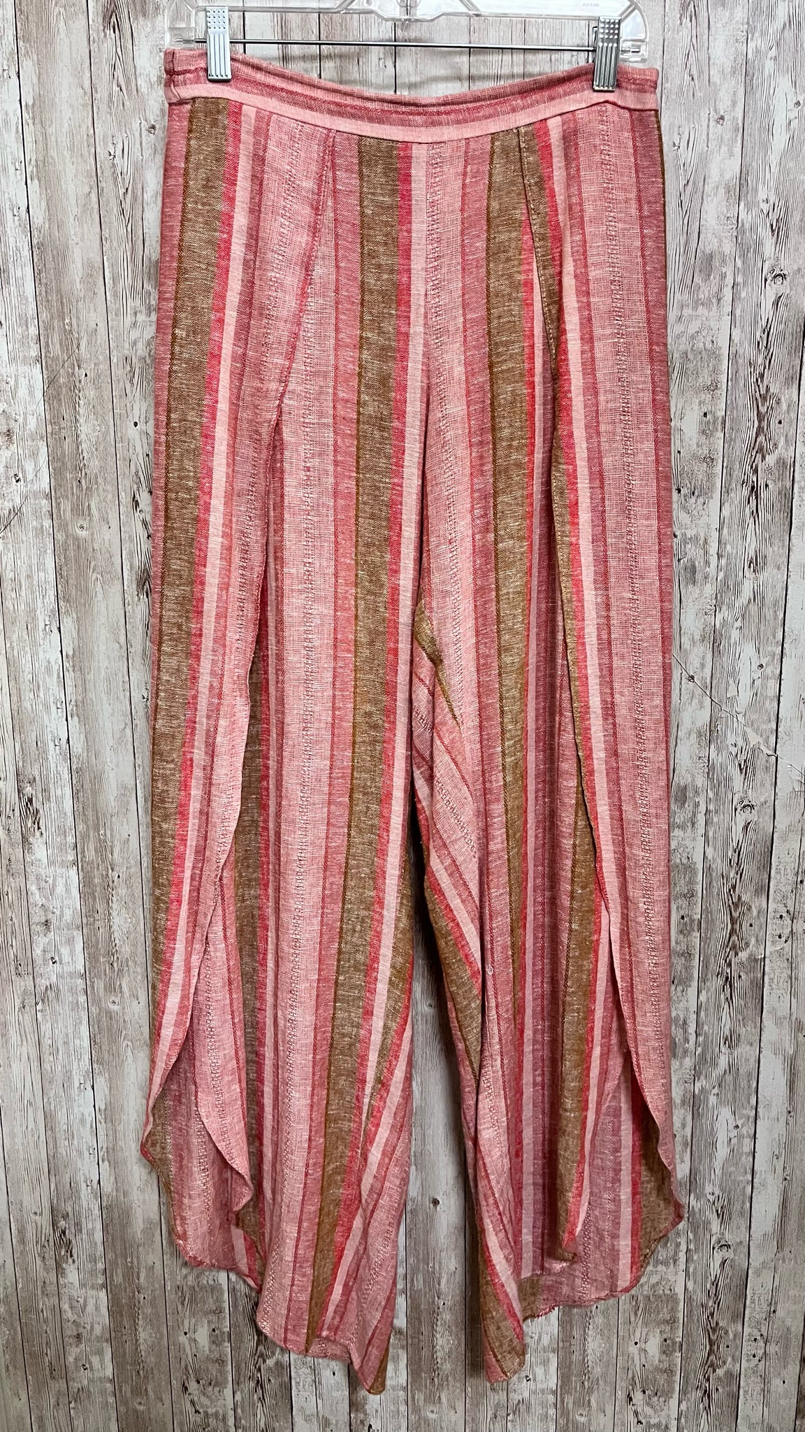 Size M DREW Red Multi Pants