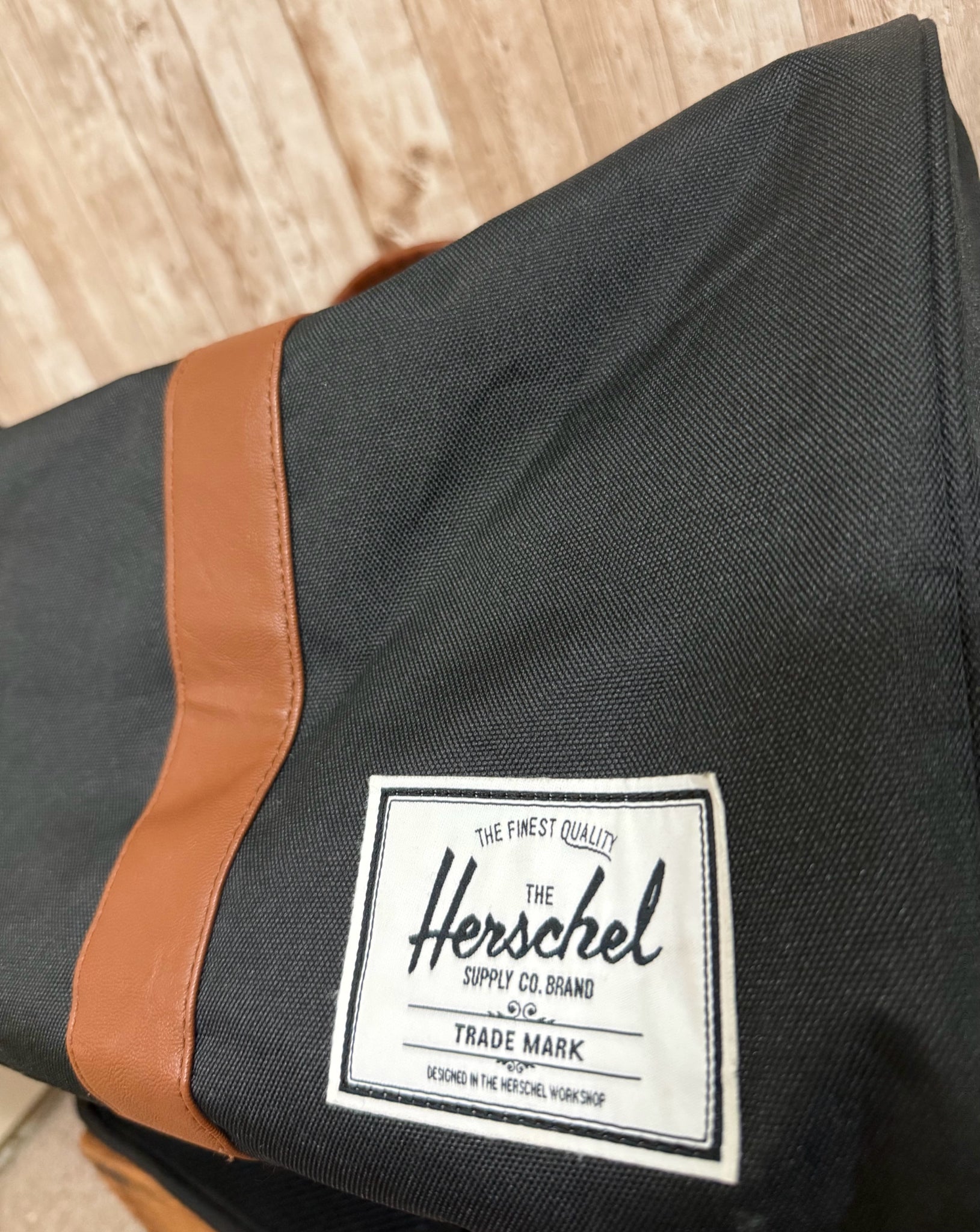 HERSCHEL LUGGAGE