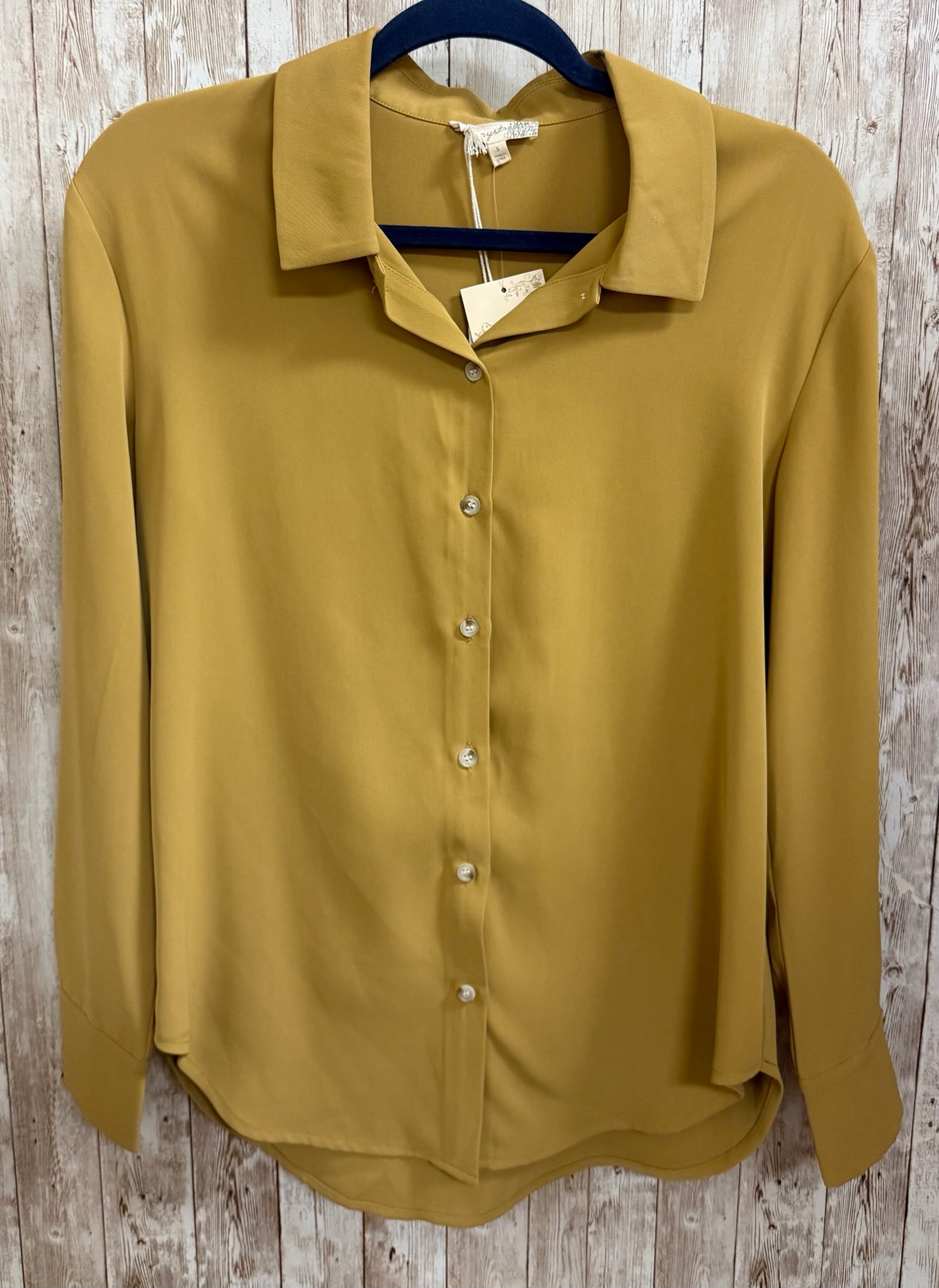 Size S MYSTREE Mustard Shirt