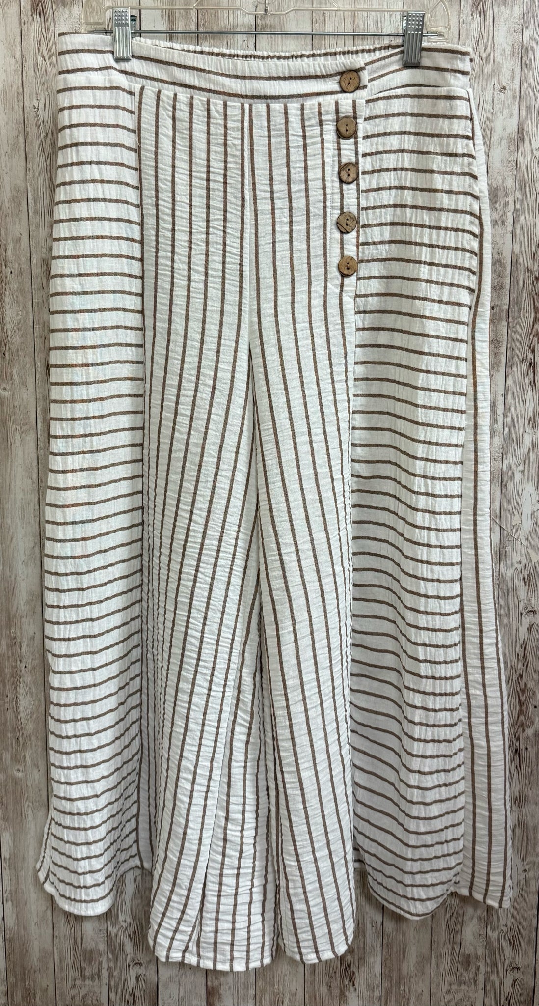 Size M CECE CREAM AND TAN STRIPE Pants
