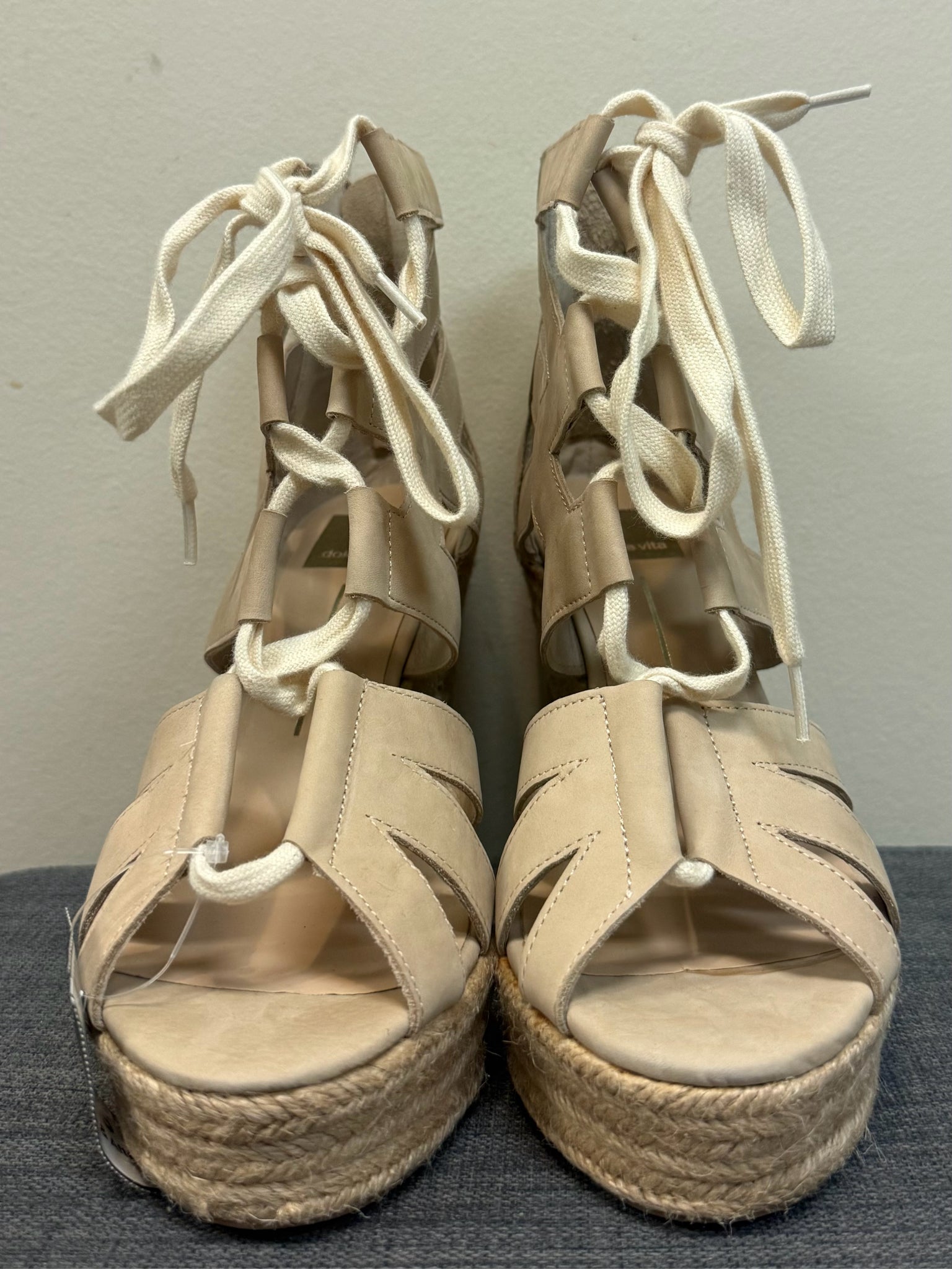 8.5 DOLCE VITA Tan SHOES