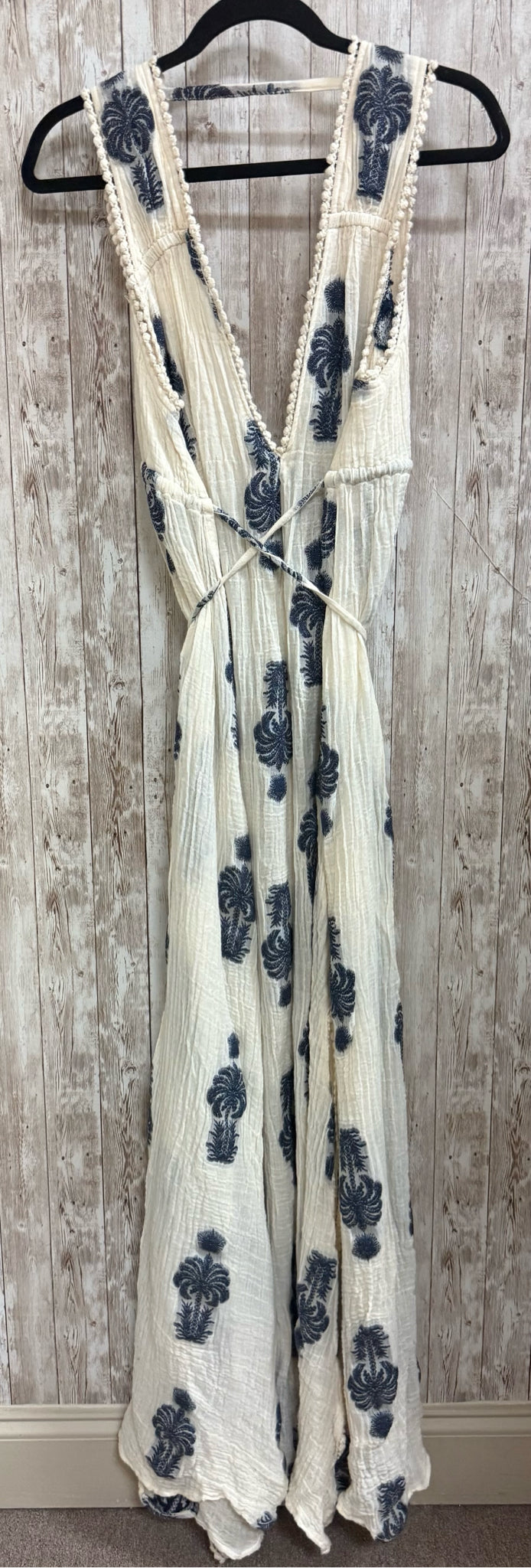 Size XS/S AERINE CREAM AND BLUE Dress