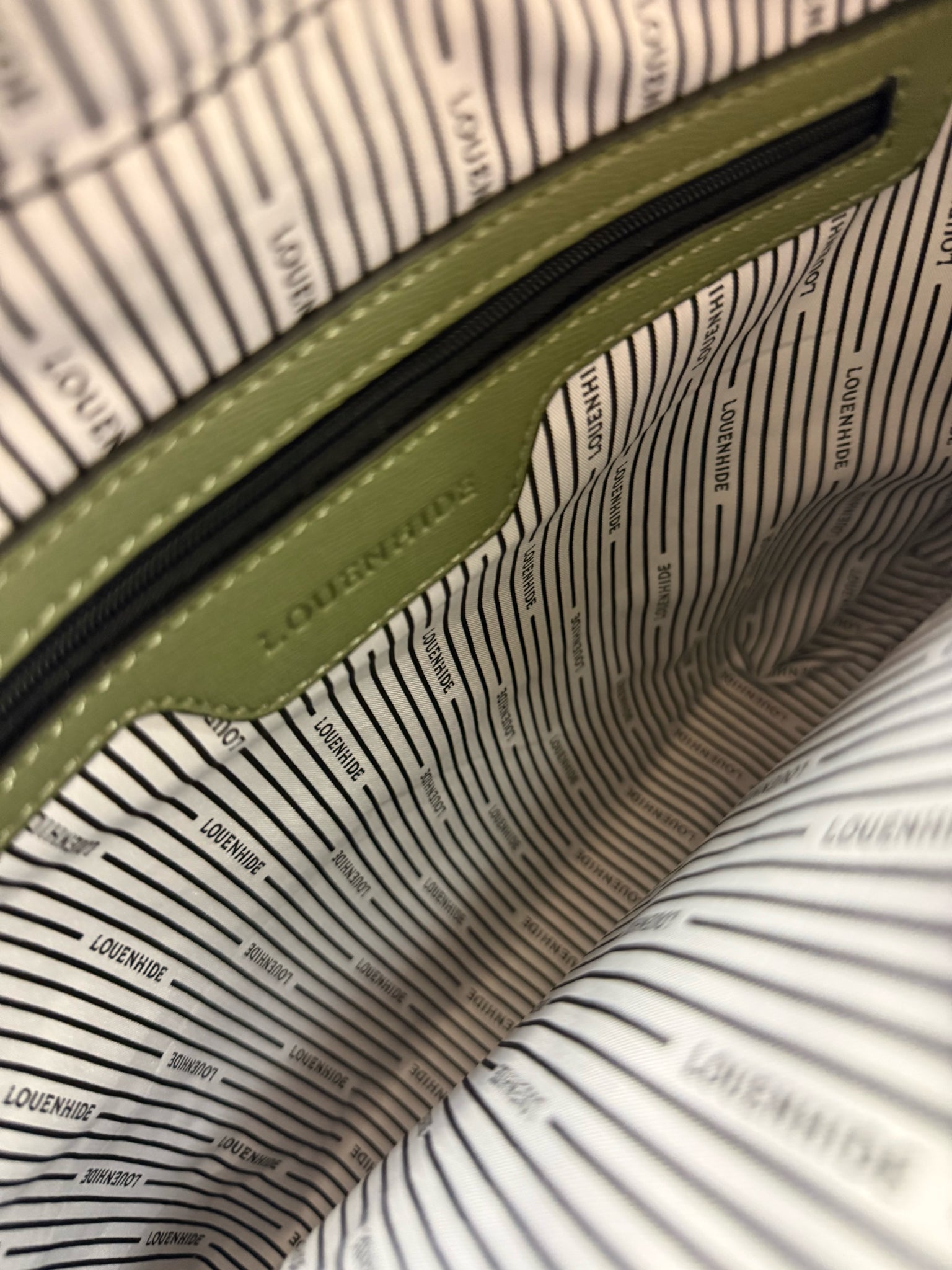 LOUENHIDE Tote
