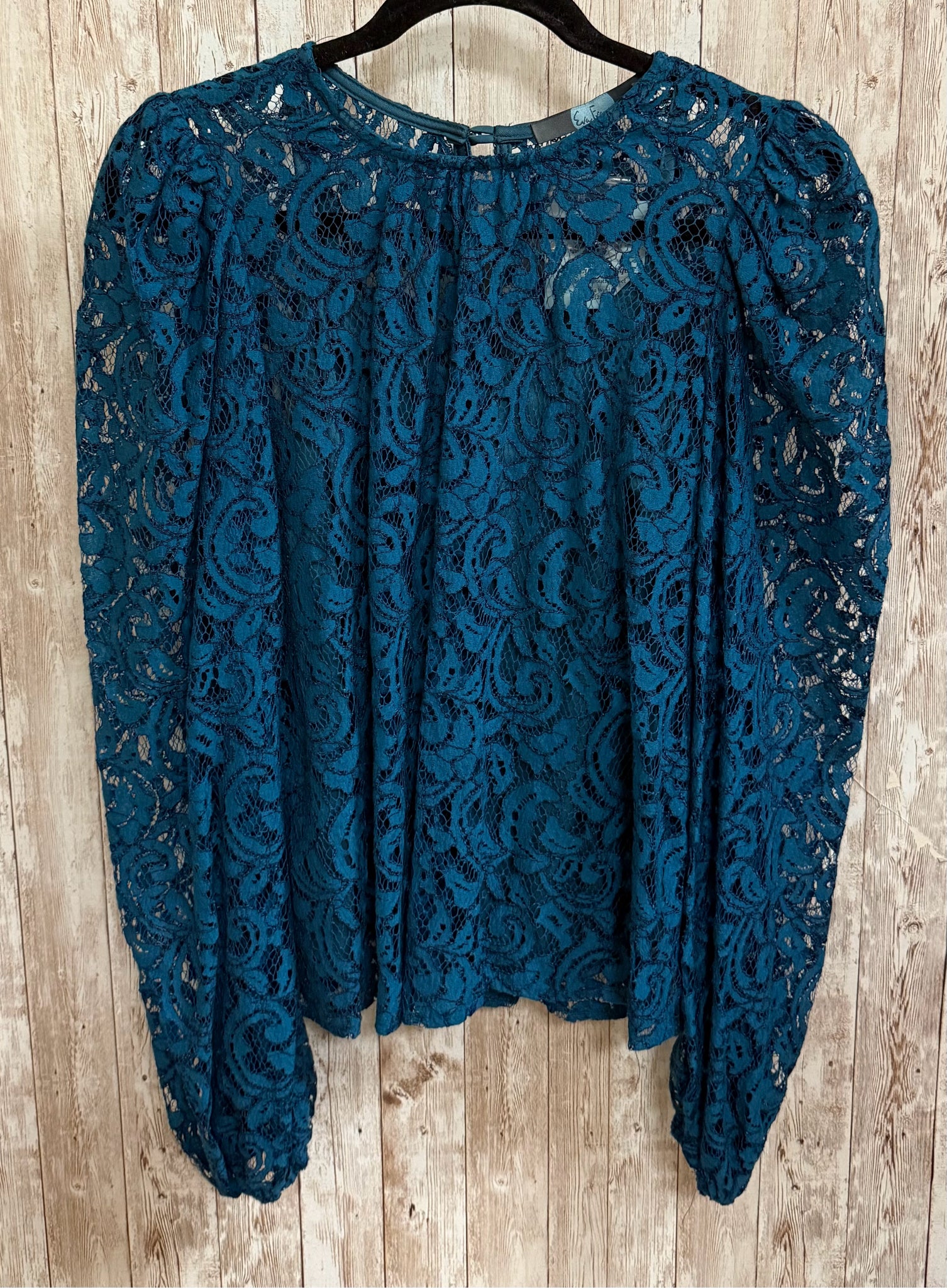 Size M EVA FRANCO Teal Top