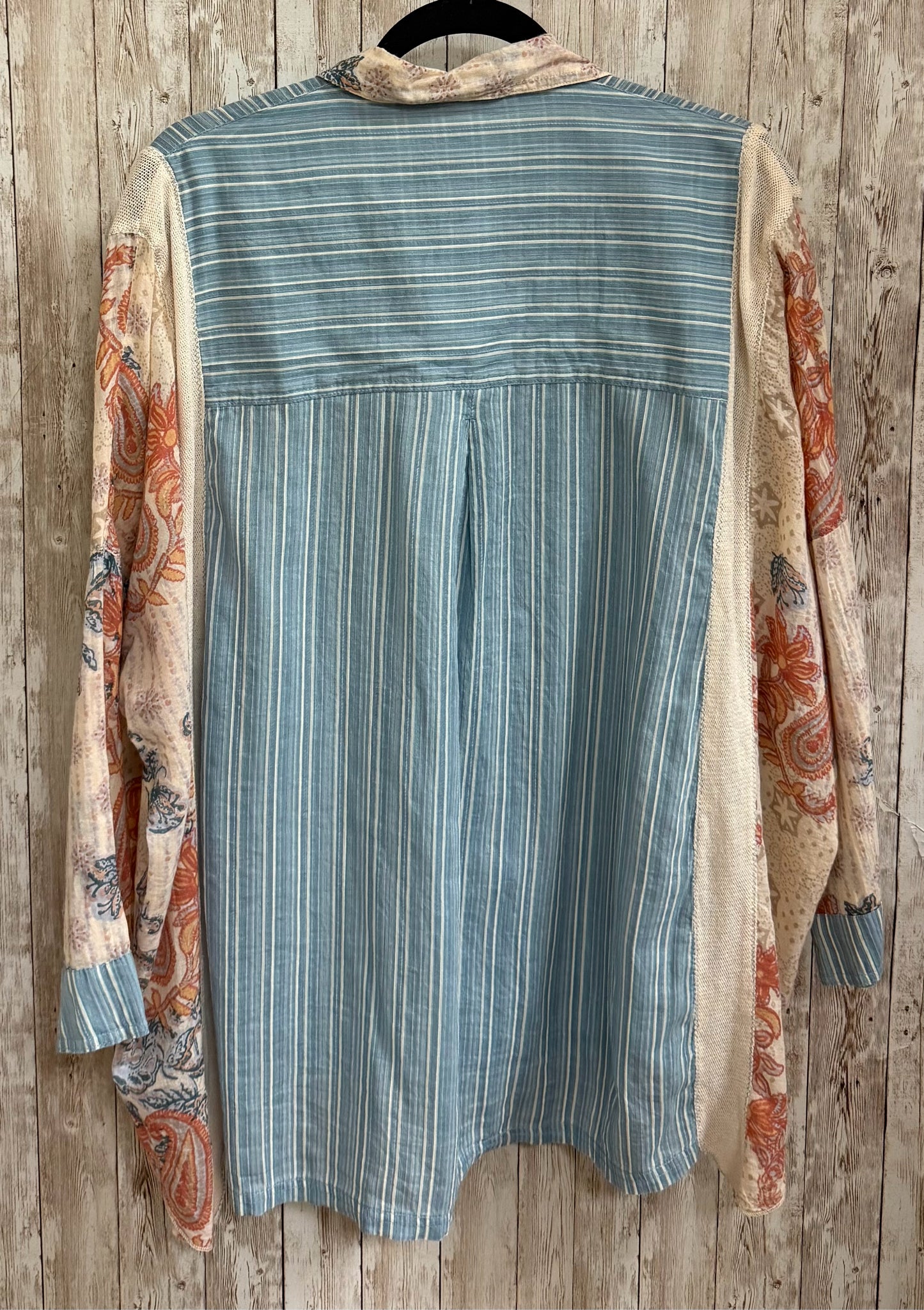 Size XS FREE PEOPLE BLUE AND BEIGE FLORAL Top
