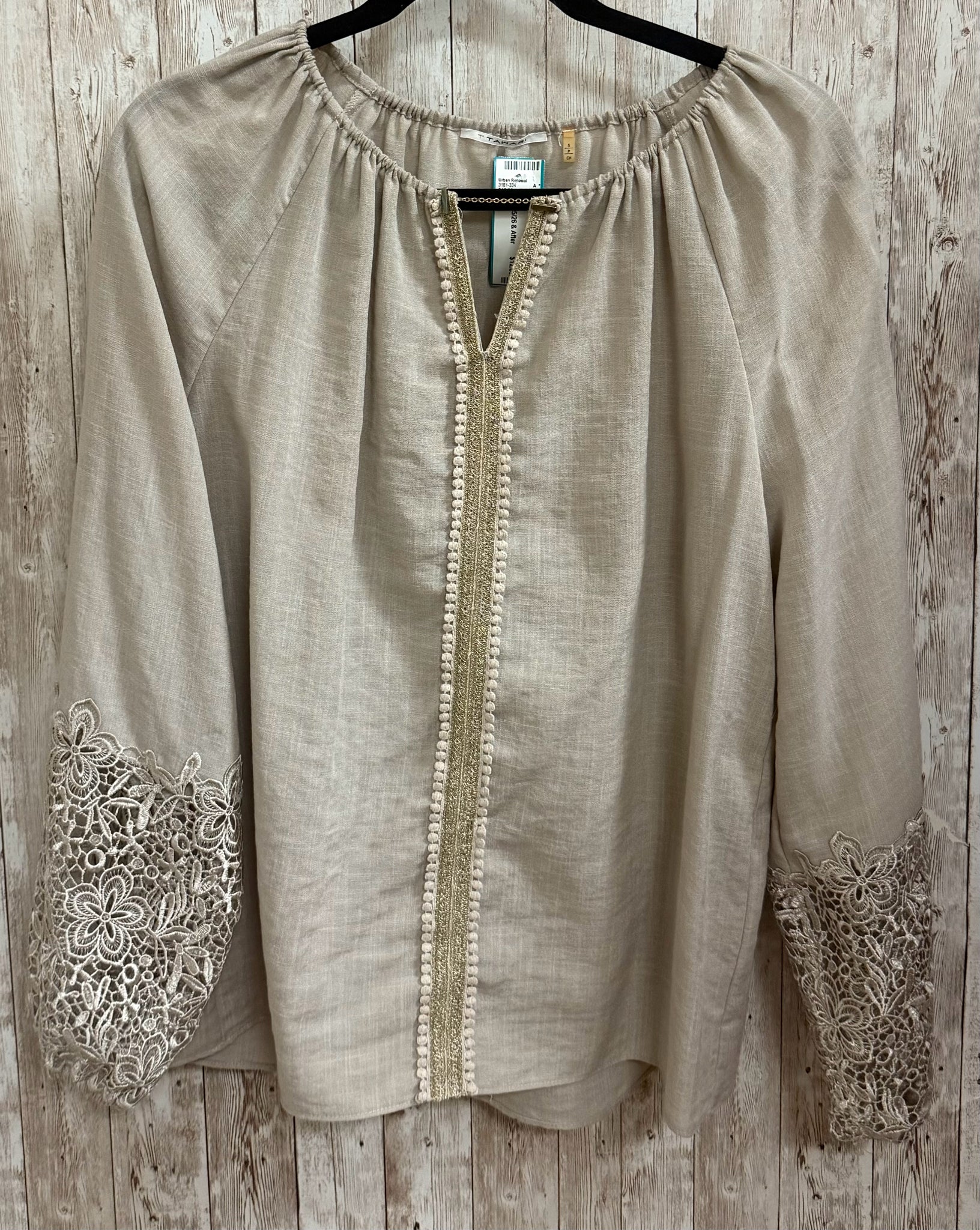 Size S TAHARI Tan Top