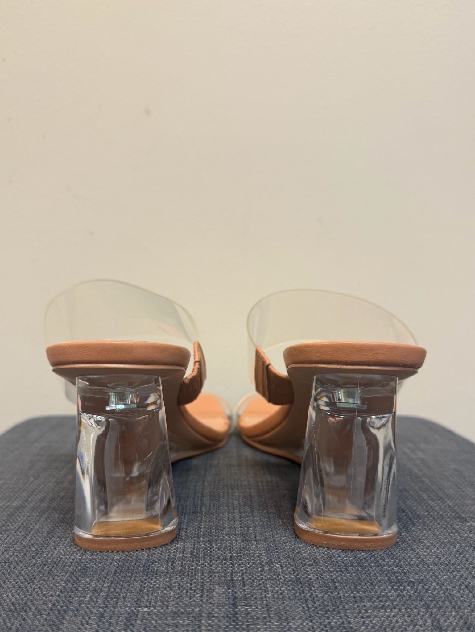 BCBG 9 CLEAR Sandals