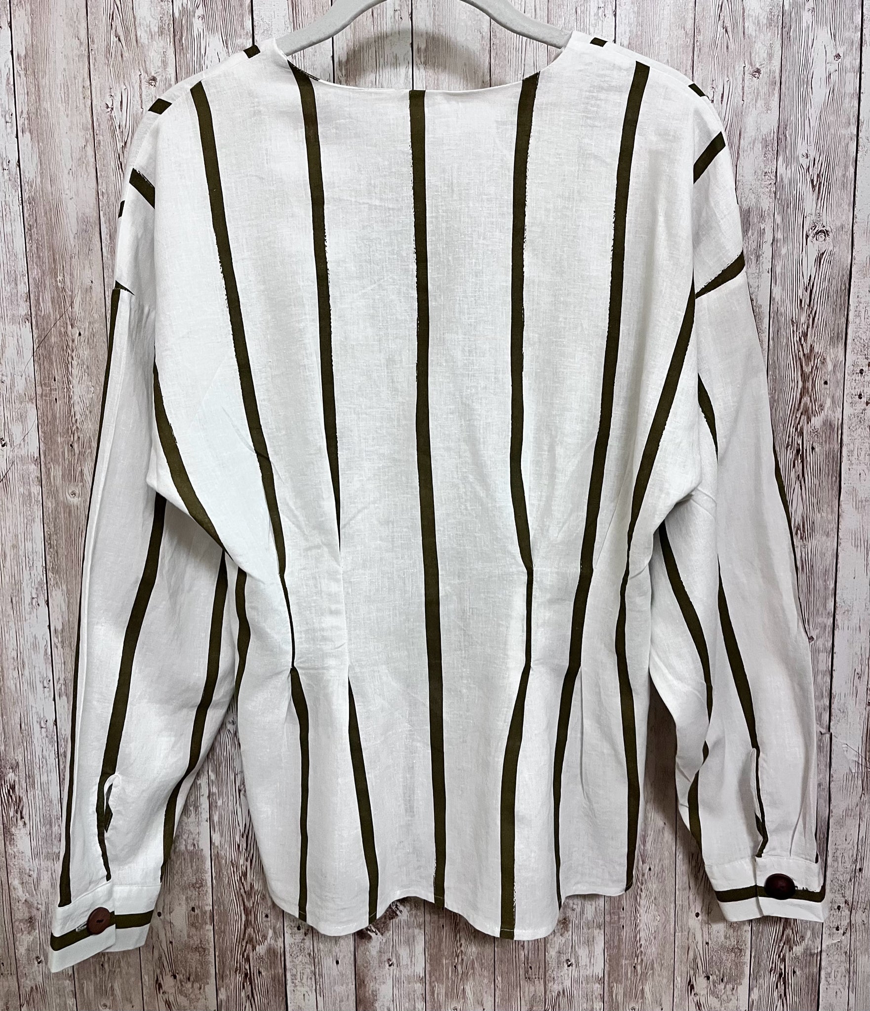 Size S ZARA CREAM STRIPE Top
