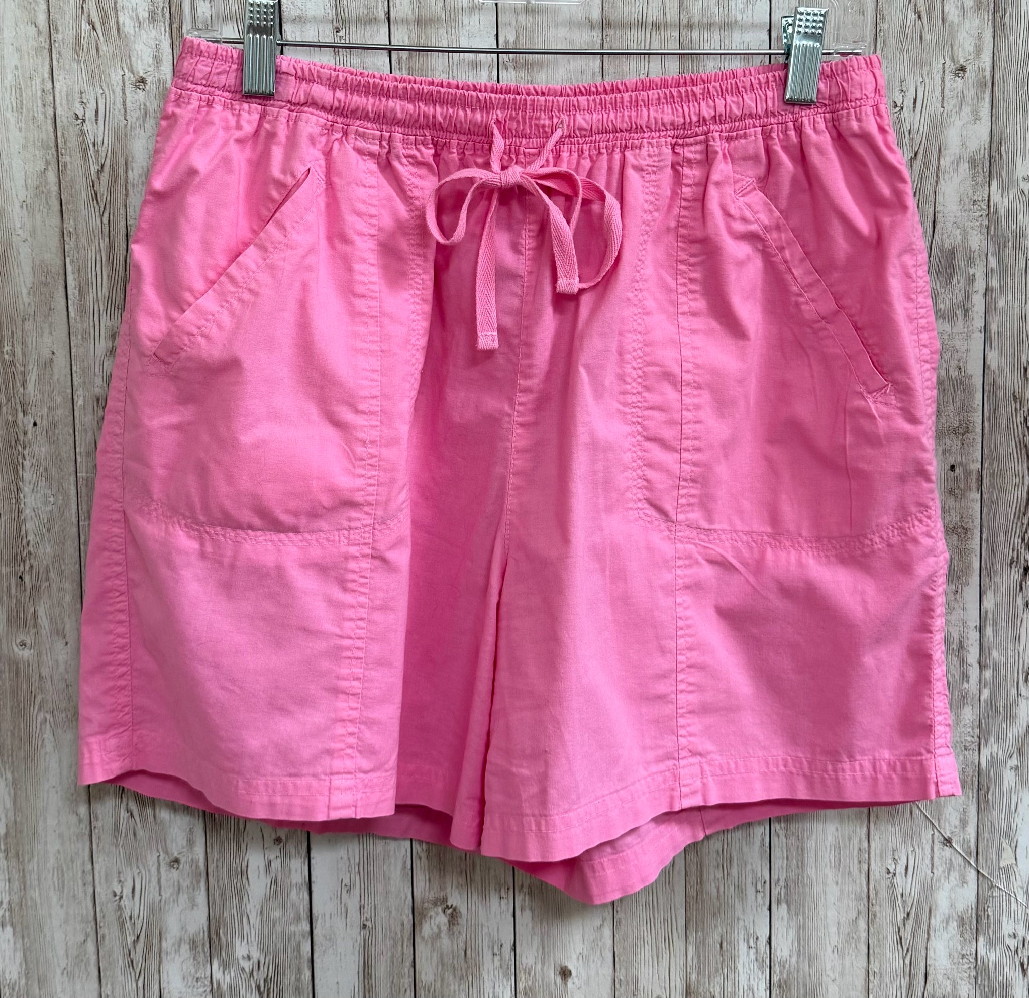 Size M FRESH PRODUCE Pink Shorts