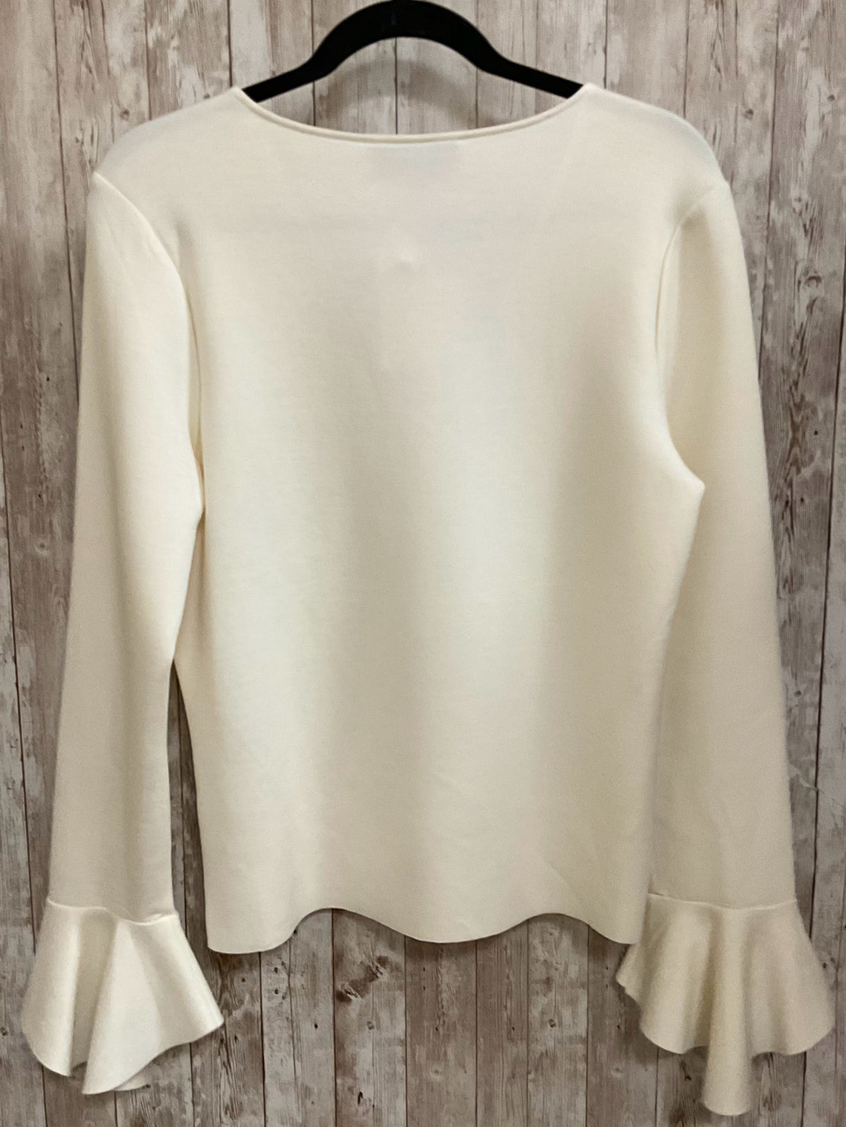 Size M DH Cream Top