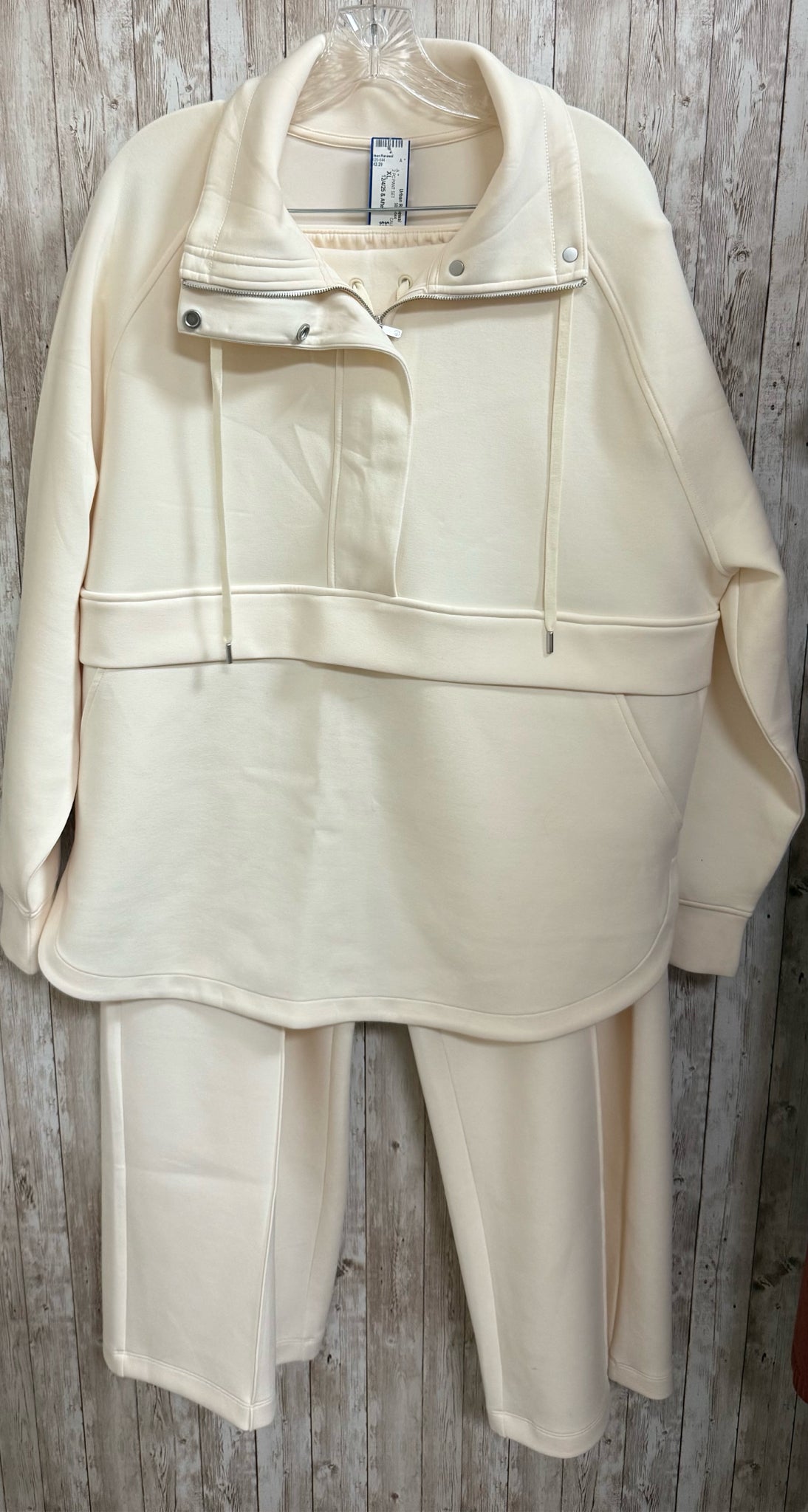 CALIA Size XL Cream 2 PC PANT SET