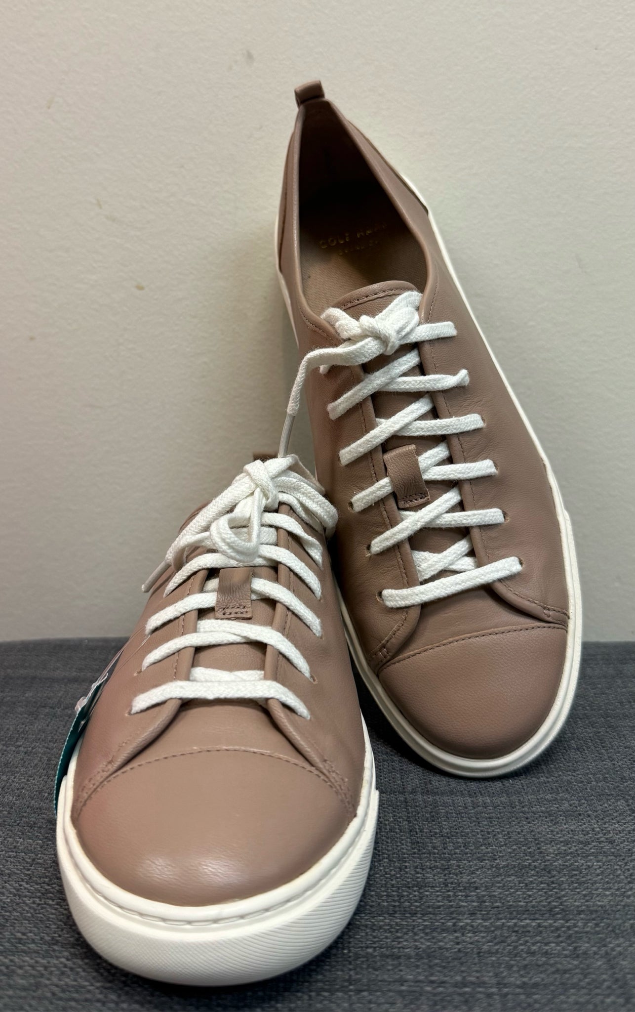 5.5 COLE HAAN Taupe SHOES