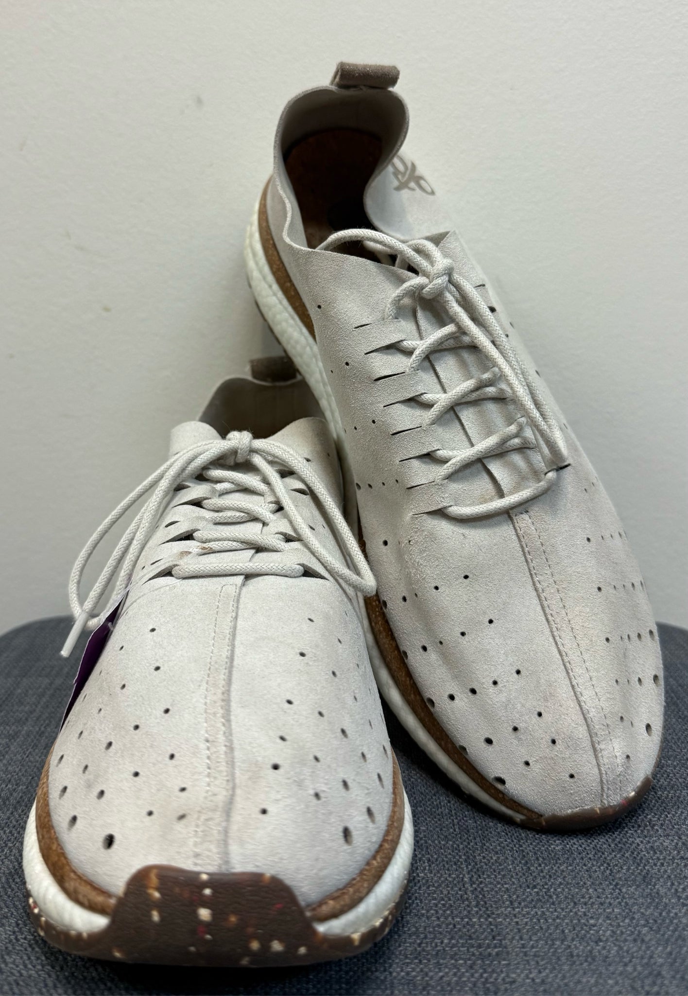 11 OTBT Light Grey SHOES