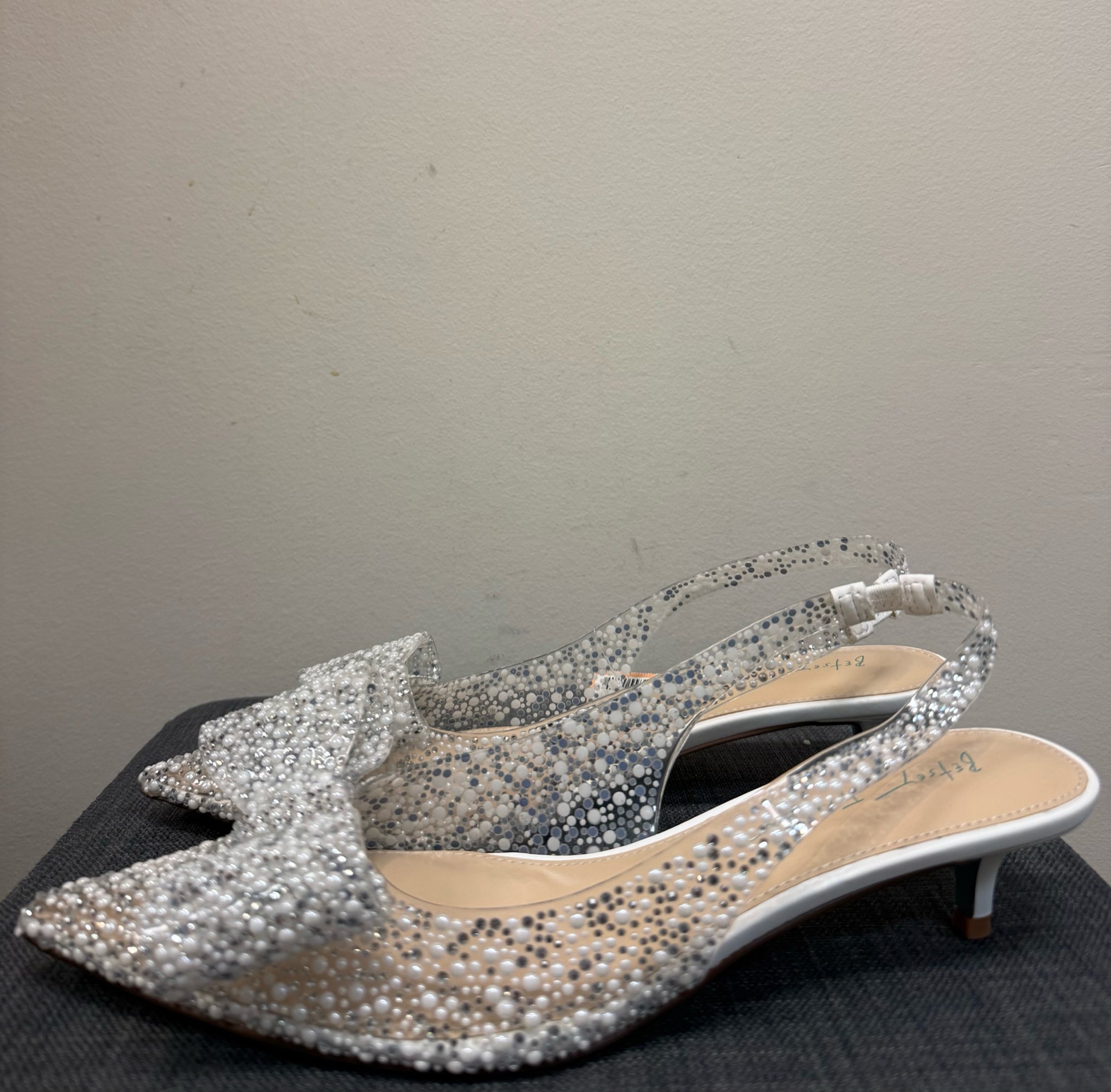 8.5 BETSEY JOHNSON PEARL MULTI SHOES