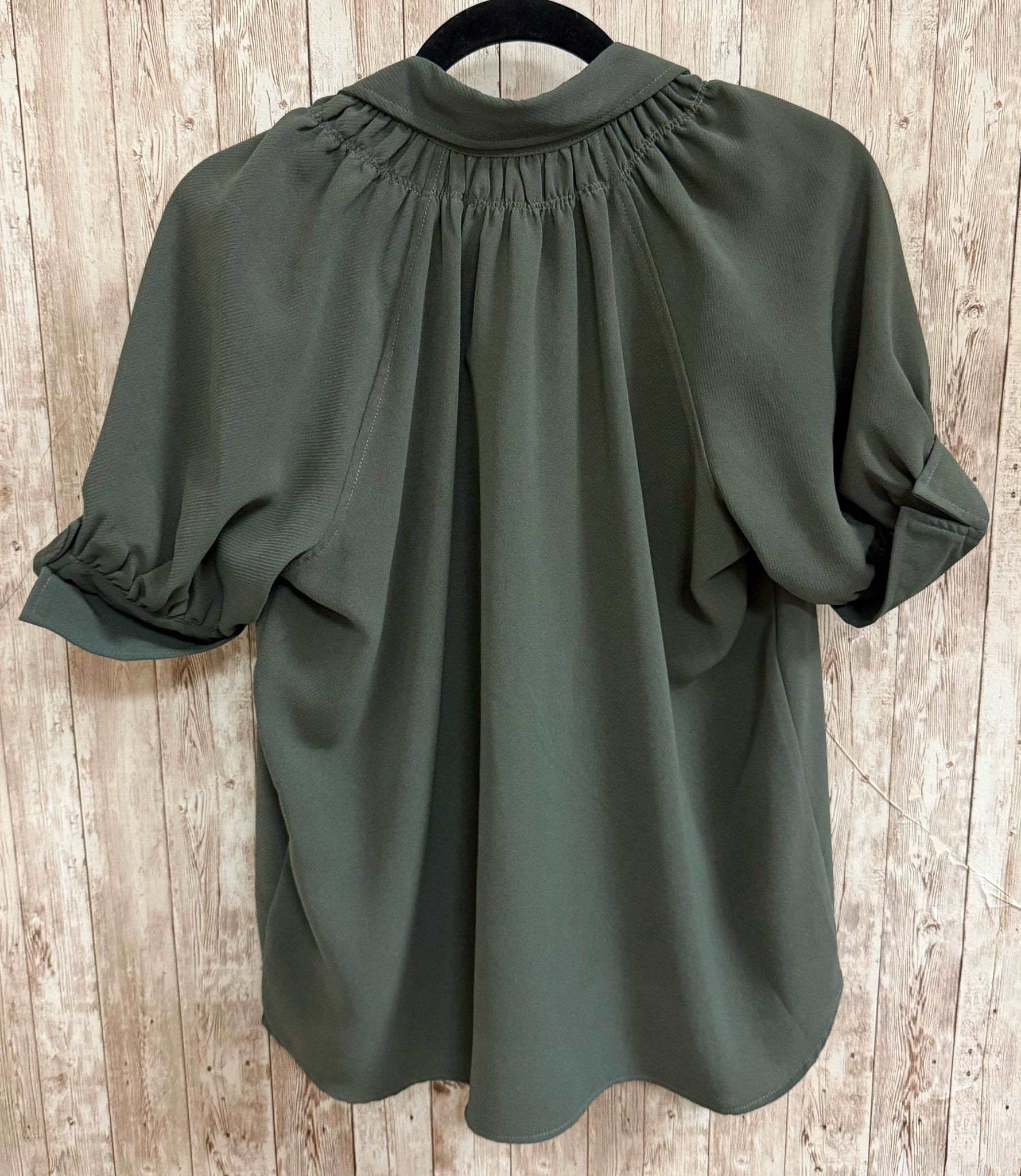 Size S MAX STUDIO Olive Top