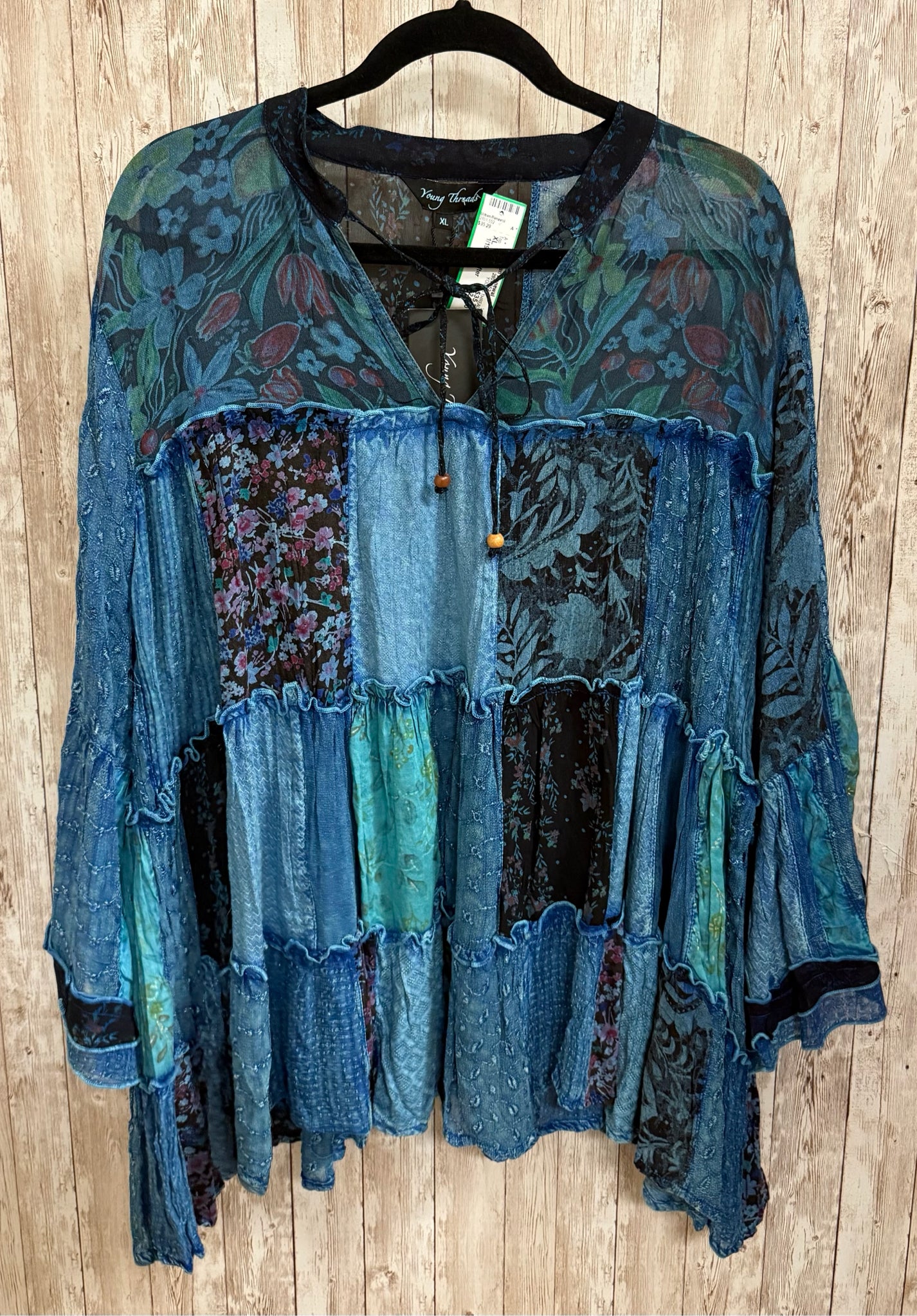 Size XL YOUNG THREADS Blue Print Top