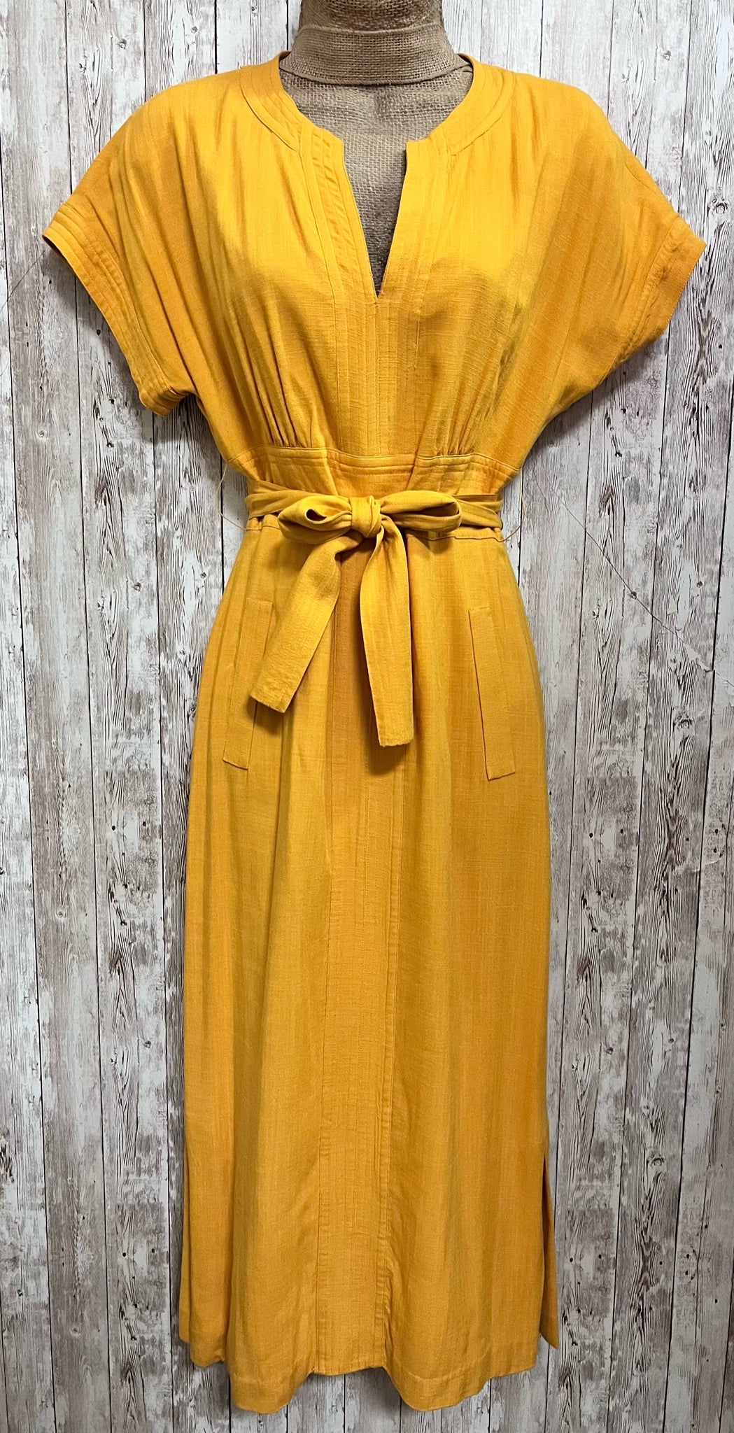 Size 2 CREMIEUX Yellow Dress
