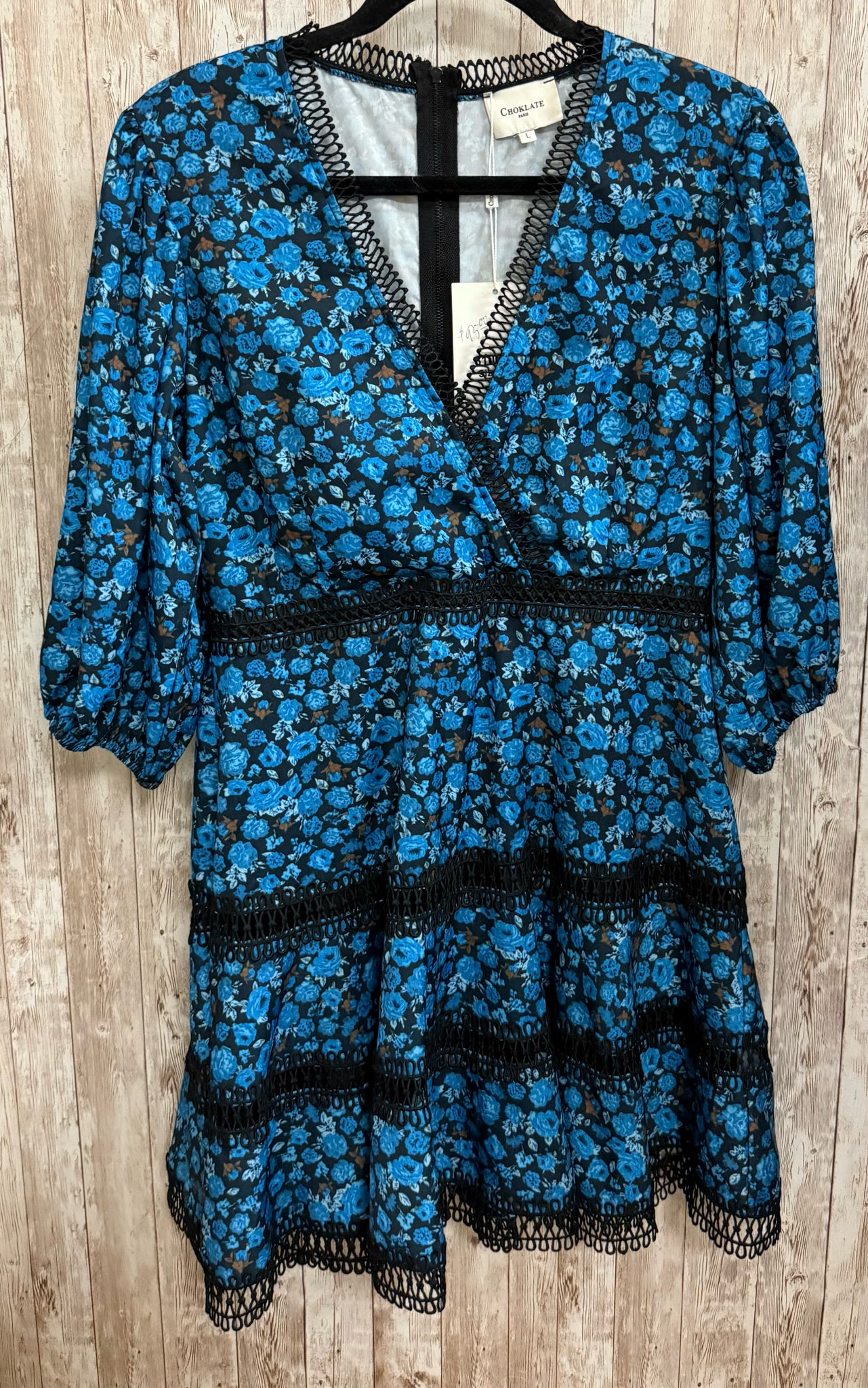 Size L CHOKLATS BLUE FLORAL Dress
