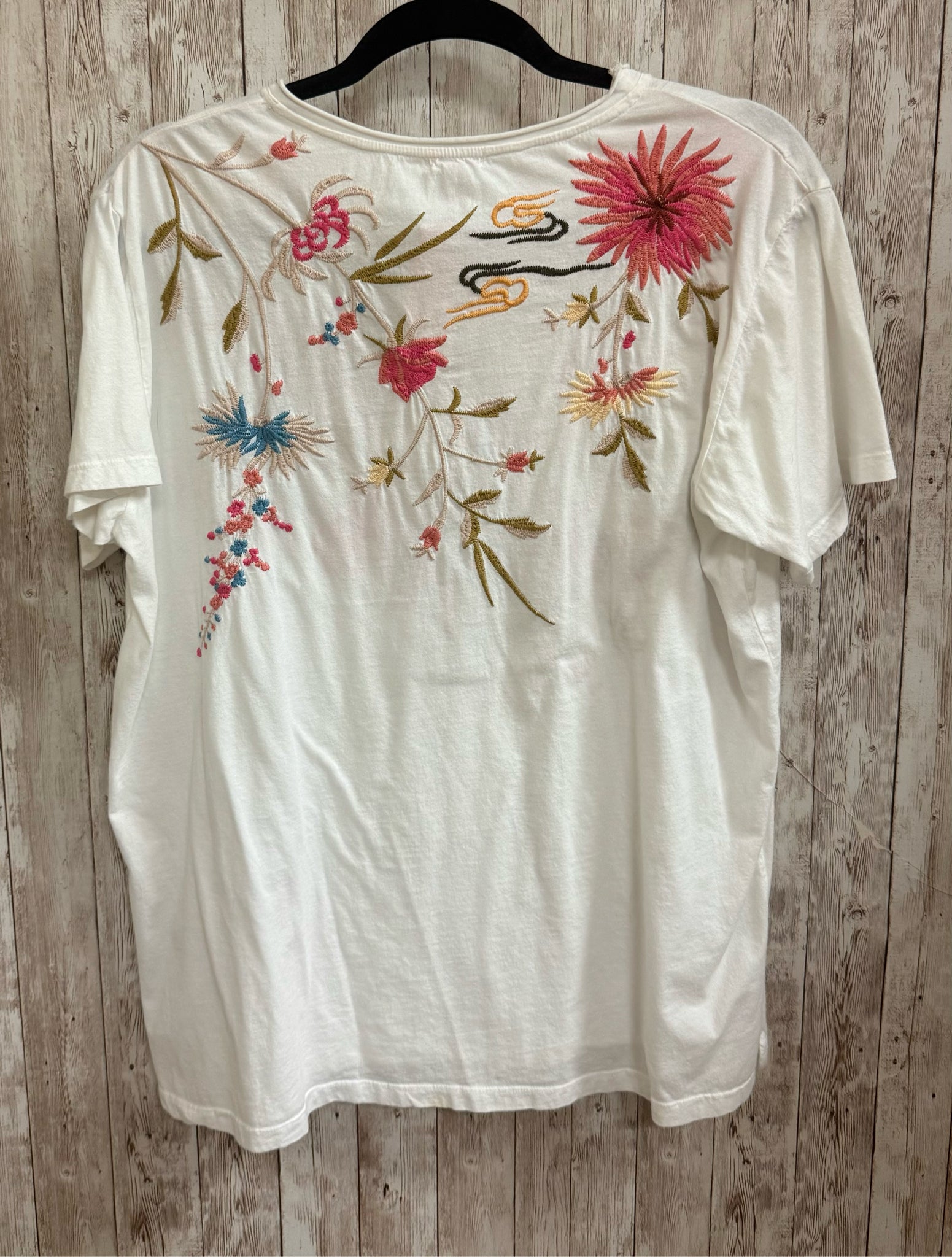 Size M JOHNNY WAS White Print Top