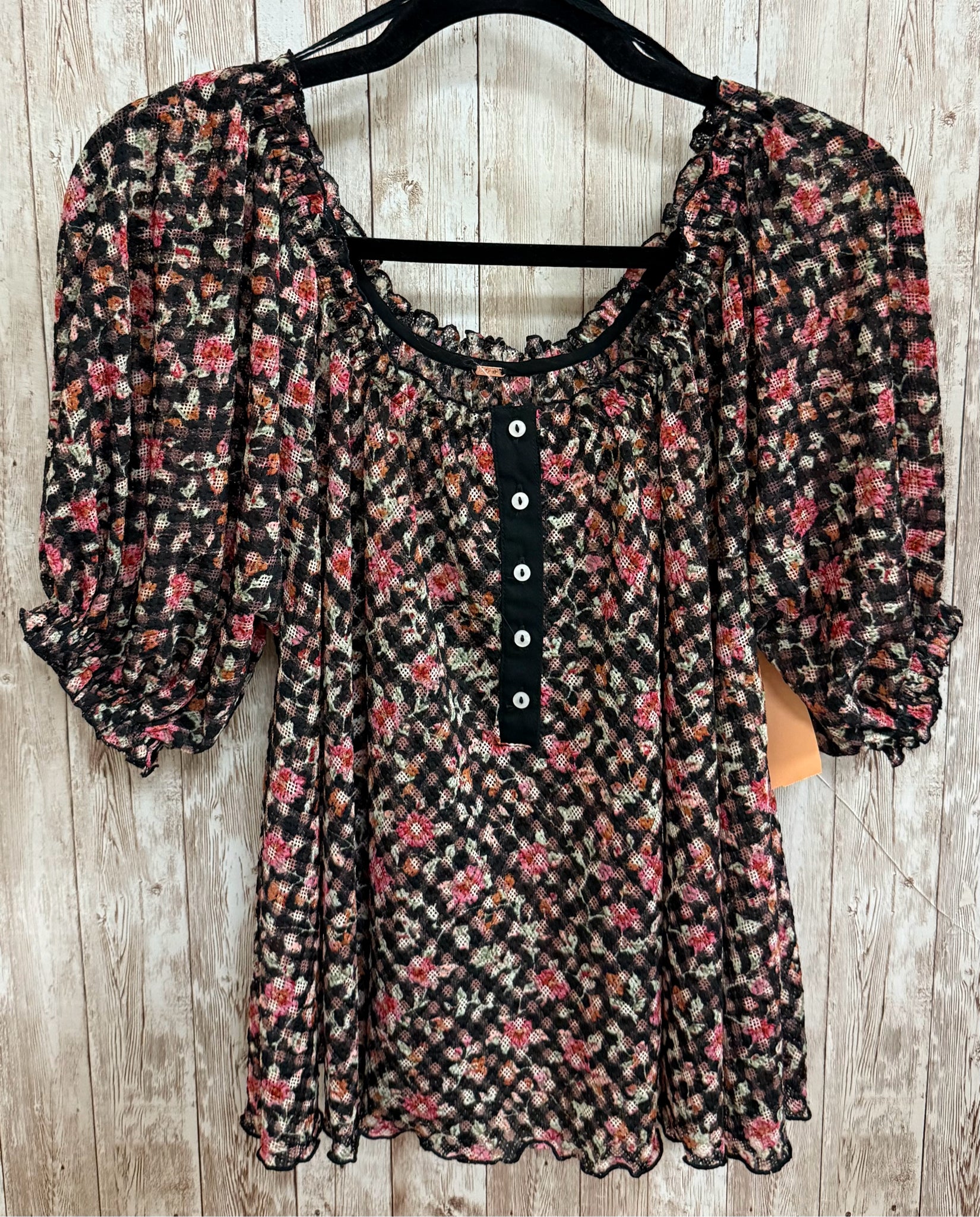 Size M FREE PEOPLE BLACK MULTI FLORAL Top