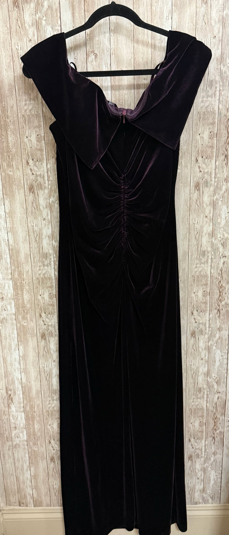 XSCAPE Size 16 Plum Dress