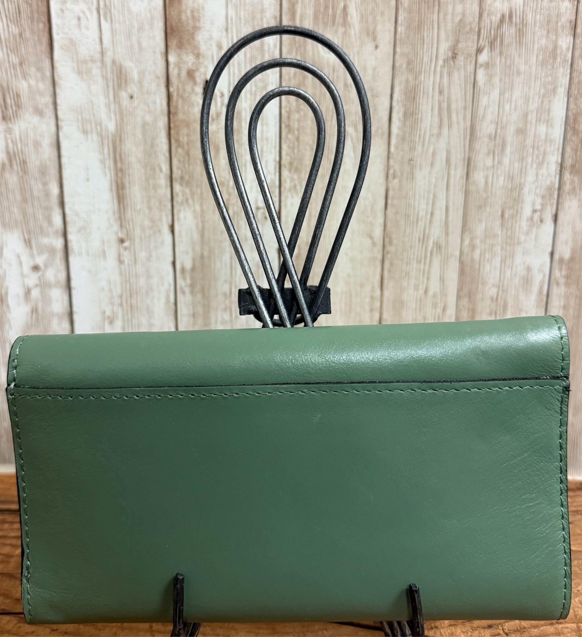 PATRICIA NASH Wallet