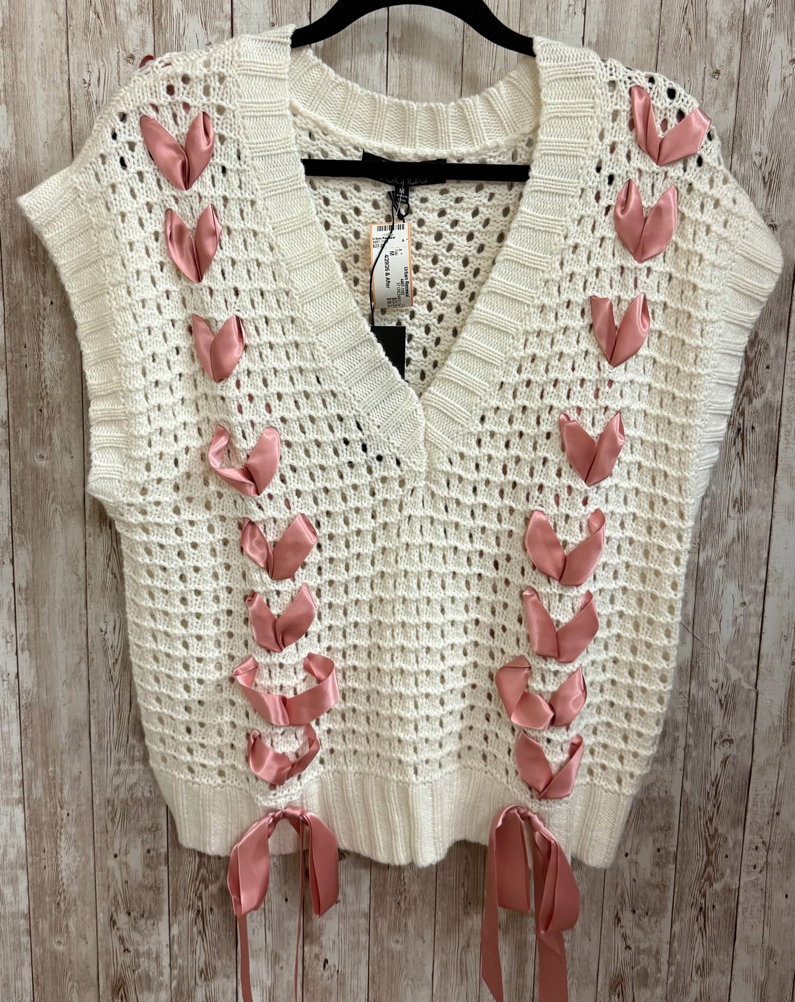 Size M 37 ORCHARD Cream Top