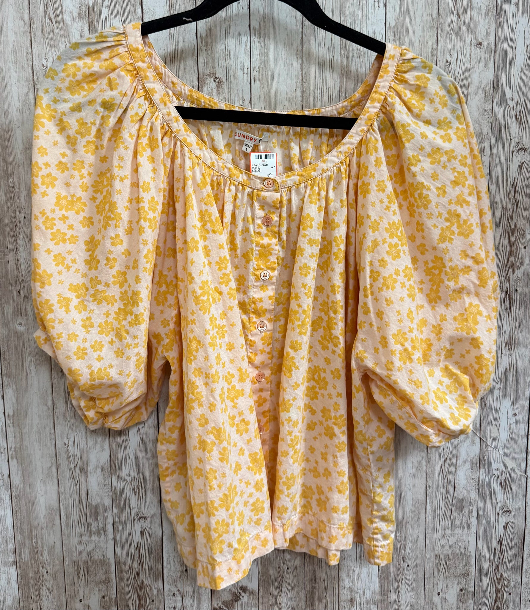Size S SUNDRY Yellow Top