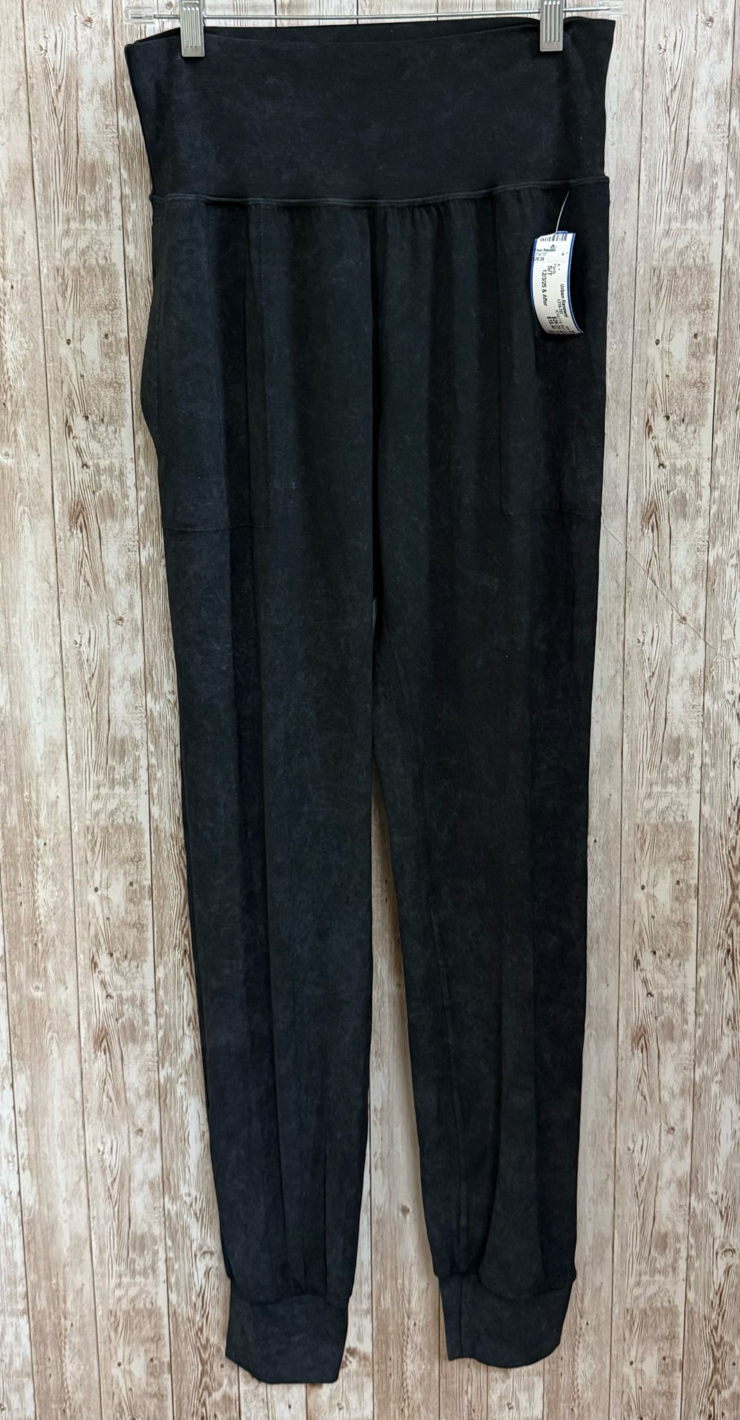 Size S/T ATHLETA Black Pants