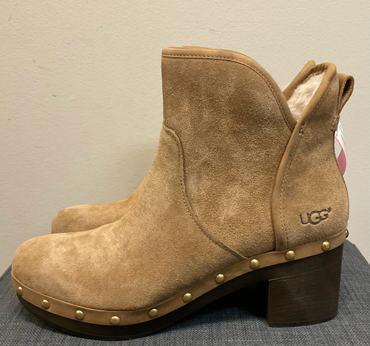 8 UGG Tan Boots