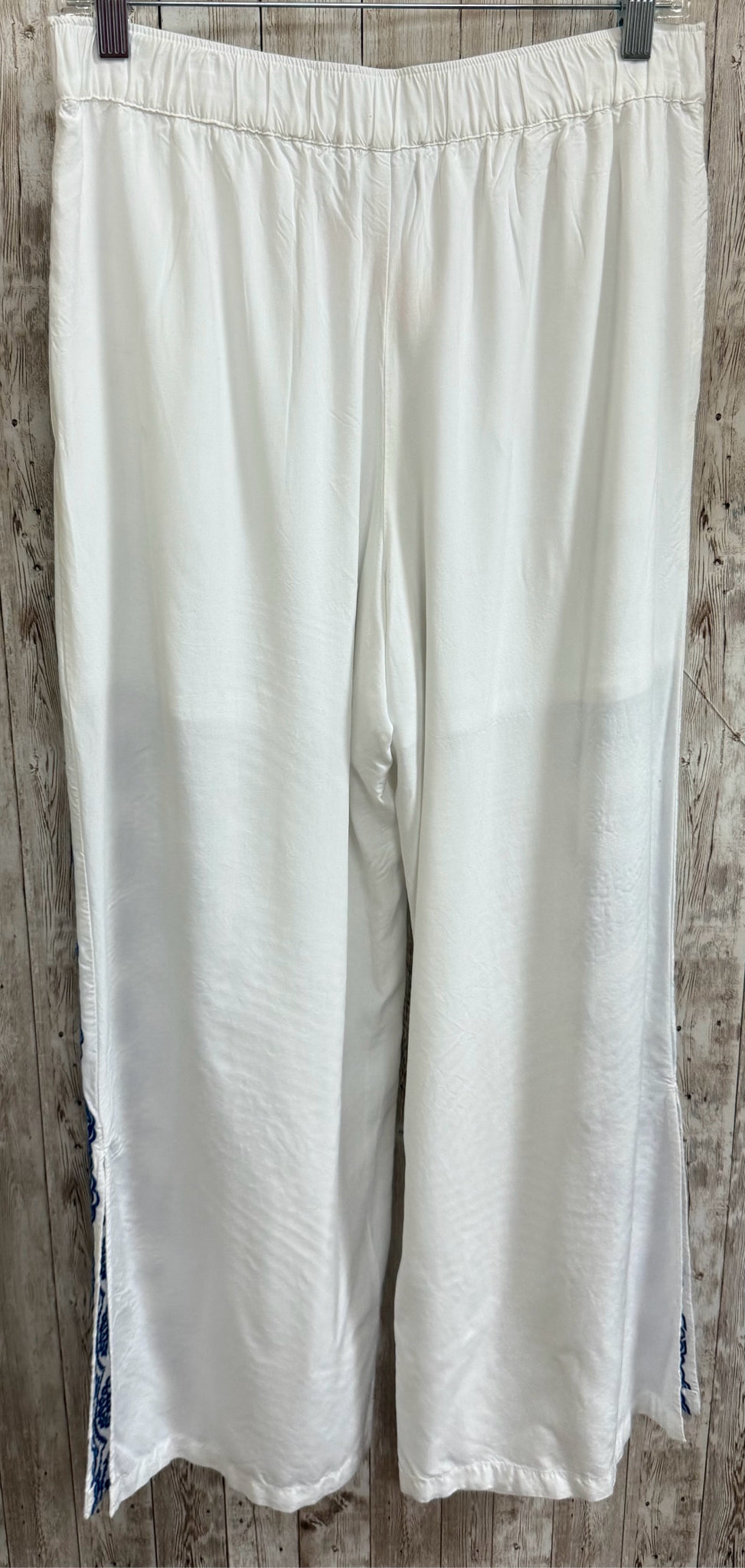Size M KAARI BLUE WHITE AND BLUE PRING Pants