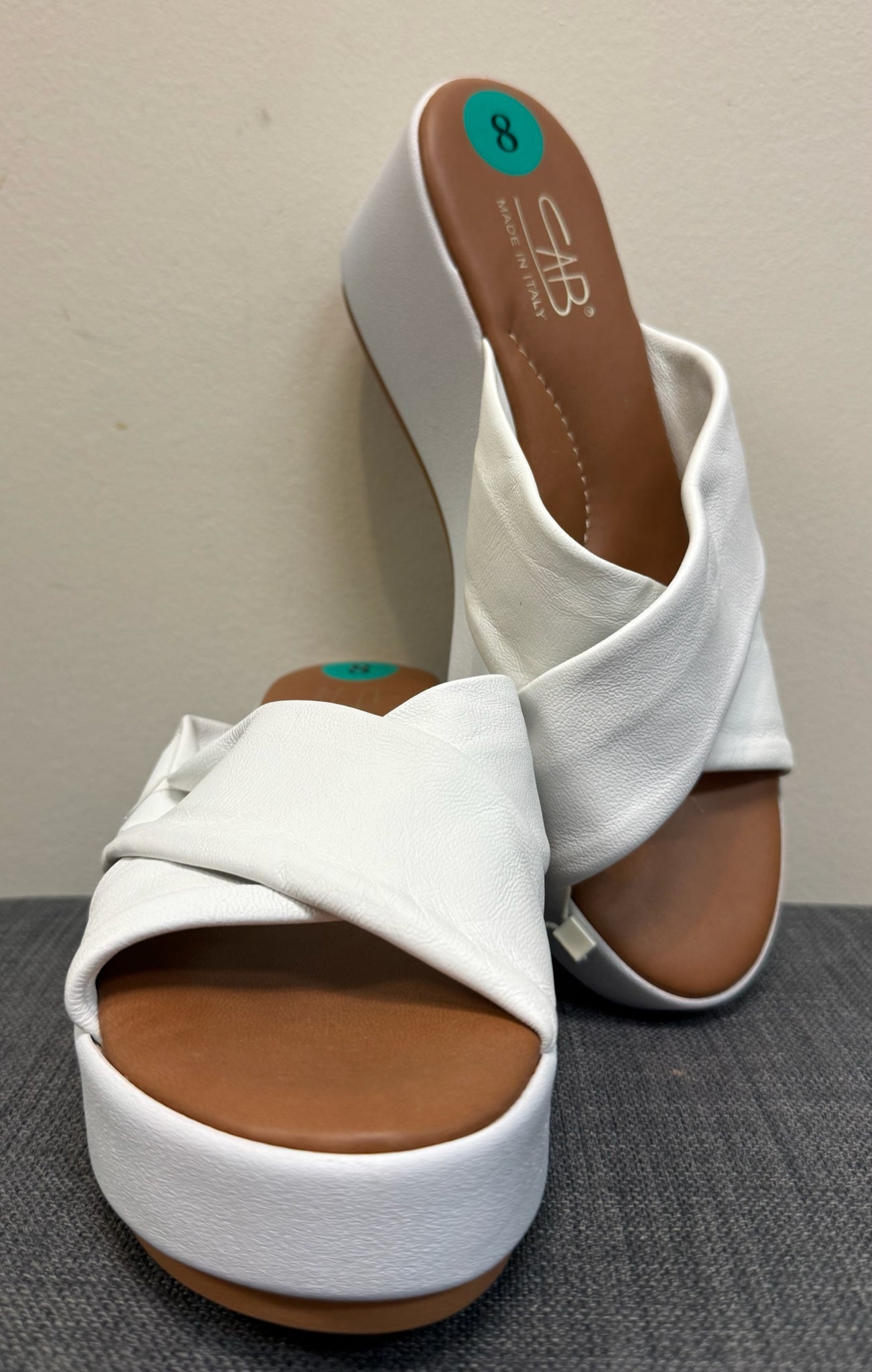8 SAB White SHOES